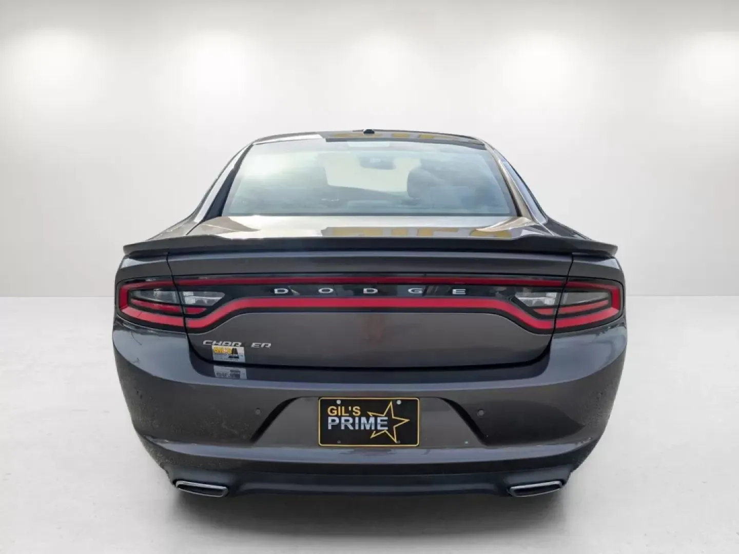 2017 /Black Dodge Charger SE (2C3CDXBG0HH) with an Other engine, located at 1430 Gateway Drive, Opelika, AL, 36801, (334) 239-0944, 32.637871, -85.409790 - **Unleash Your Inner Adventurer with the 2017 Dodge Charger SE!**<br /> <br /> Are you ready to elevate your driving experience in Columbus, GA? Whether you're a growing family looking for reliable transport or an adventurous spirit craving weekend getaways, the 2017 Dodge Charger SE is the perfect - Photo#5