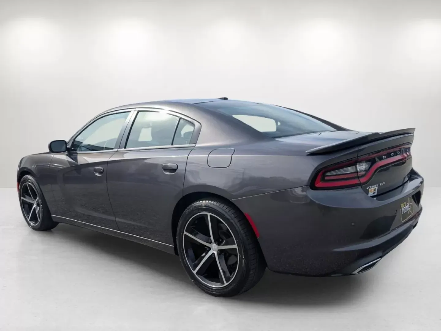 2017 /Black Dodge Charger SE (2C3CDXBG0HH) with an Other engine, located at 1430 Gateway Drive, Opelika, AL, 36801, (334) 239-0944, 32.637871, -85.409790 - **Unleash Your Inner Adventurer with the 2017 Dodge Charger SE!**<br /> <br /> Are you ready to elevate your driving experience in Columbus, GA? Whether you're a growing family looking for reliable transport or an adventurous spirit craving weekend getaways, the 2017 Dodge Charger SE is the perfect - Photo#6