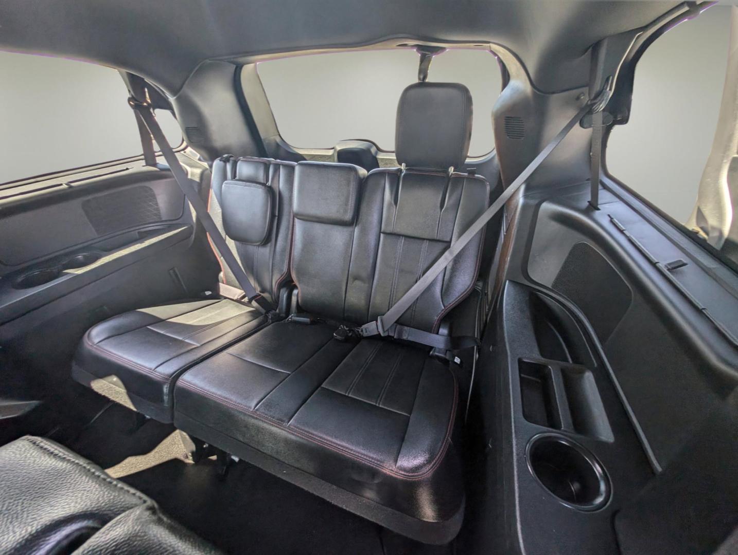 2017 /Black Dodge Grand Caravan GT (2C4RDGEG0HR) with an Regular Unleaded V-6 3.6 L/220 engine, 6-Speed Multi-Speed Automatic w/OD transmission, located at 804 22nd Ave, Phenix City, AL, 36870, (334) 297-1860, 32.484749, -85.024475 - 2017 Dodge Grand Caravan GT - Photo#11