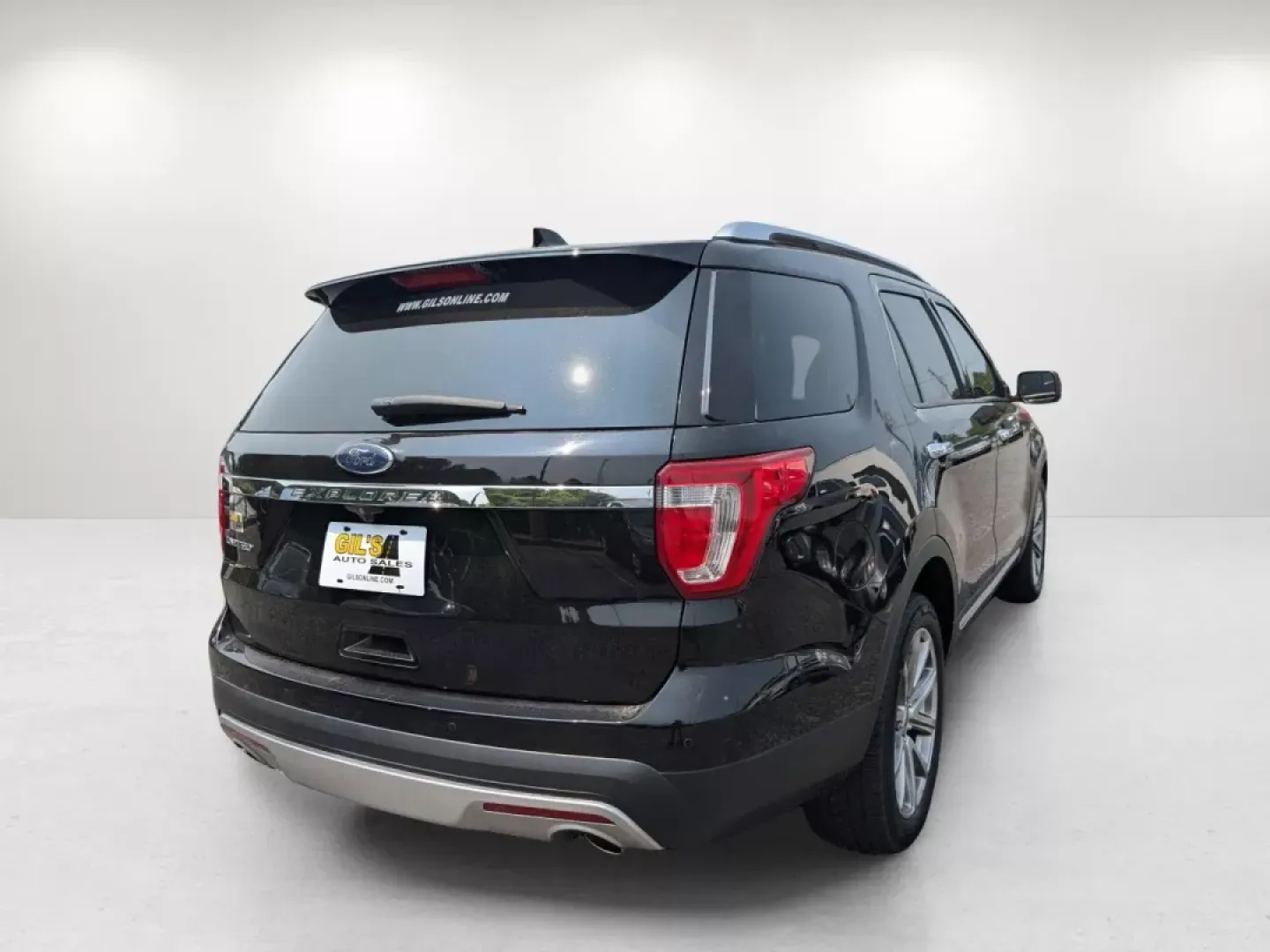 2017 Ford Explorer Limited (1FM5K7F85HG) with an Other engine, located at 7000 Northlake Connector, Columbus, GA, 31904, (706) 987-8085, 32.524975, -84.978134 - 2017 Ford Explorer Limited - Photo#4