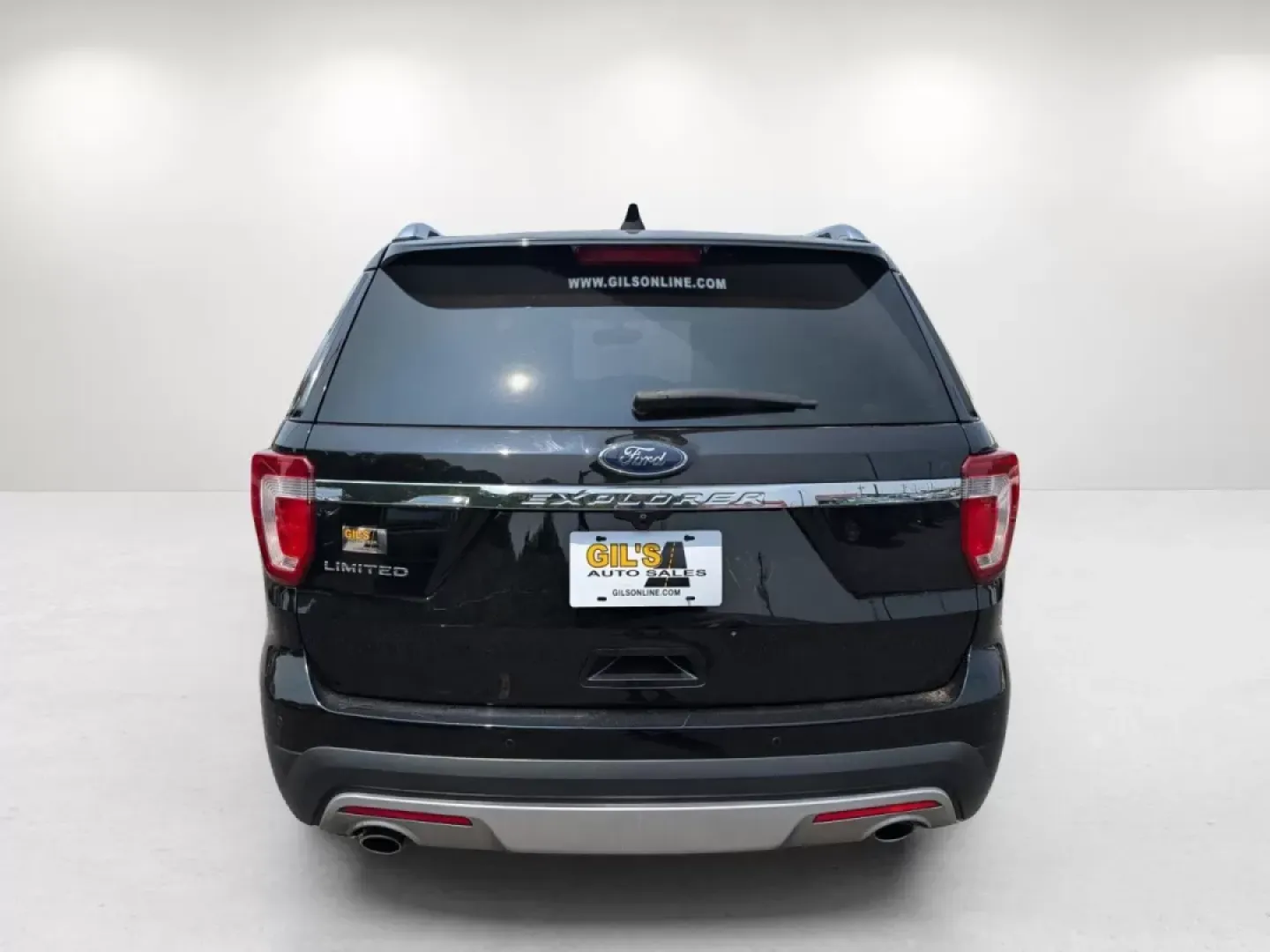 2017 Ford Explorer Limited (1FM5K7F85HG) with an Other engine, located at 7000 Northlake Connector, Columbus, GA, 31904, (706) 987-8085, 32.524975, -84.978134 - 2017 Ford Explorer Limited - Photo#5