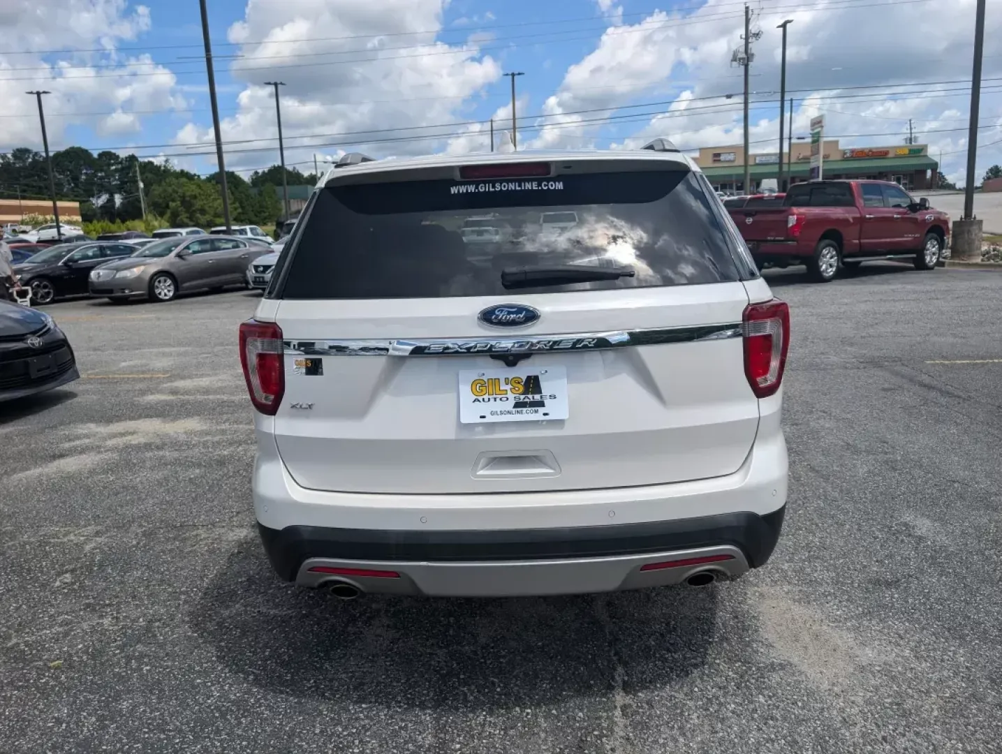 2017 Ford Explorer XLT (1FM5K7D86HG) with an Other engine, located at 3959 U.S. 80 W, Phenix City, AL, 36870, (334) 297-4885, 32.469296, -85.135185 - **Discover Adventure with the 2017 Ford Explorer XLT Your Perfect Family SUV!**<br /> <br /> Are you ready to embark on new family adventures or make those daily commutes more enjoyable? Picture this: a spacious, comfortable SUV that's ready for weekend getaways, school drop-offs, and everything in - Photo#5