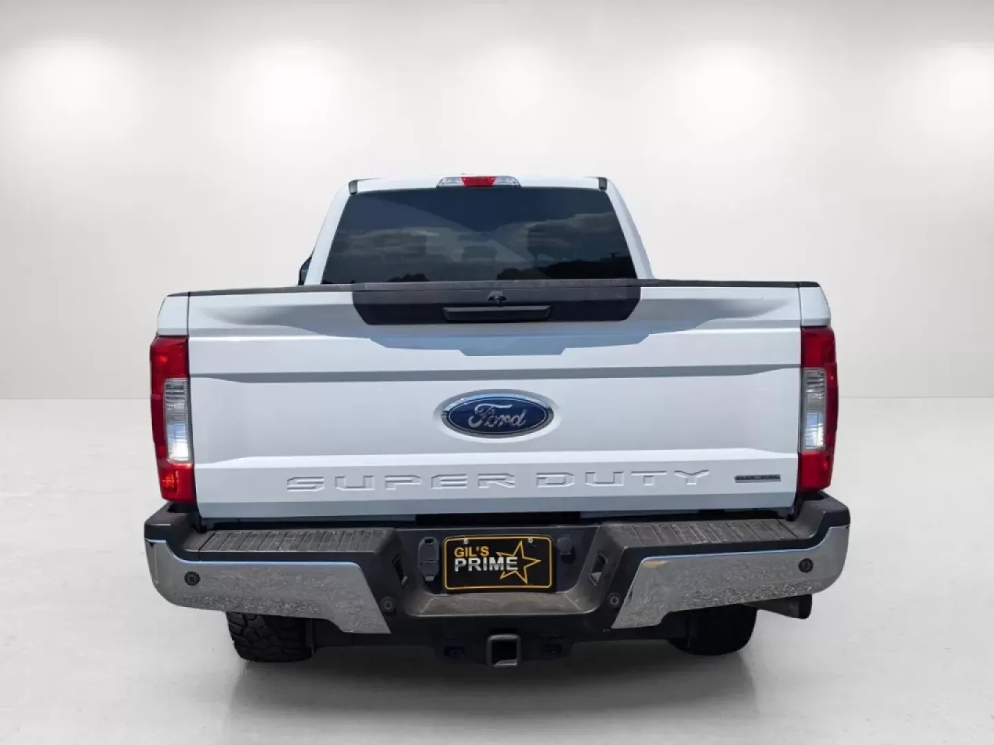 2017 Ford Super Duty F-250 SRW XLT (1FT7W2B61HE) with an Other engine, located at 7000 Northlake Connector, Columbus, GA, 31904, (706) 987-8085, 32.524975, -84.978134 - Are you ready to elevate your weekend adventures or tackle the demands of daily life with unmatched reliability? Meet the 2017 Ford Super Duty F-250 SRW XLT, the versatile crew cab pickup that perfectly blends power, comfort, and advanced technology for families and professionals alike. Whether you' - Photo#5