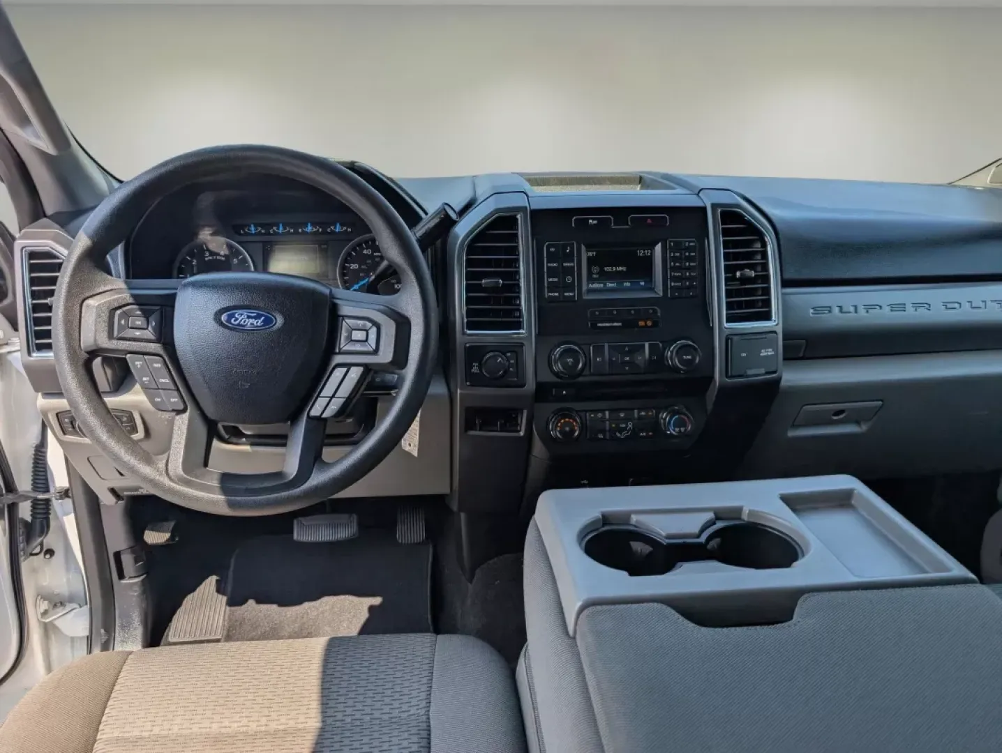 2017 Ford Super Duty F-250 SRW XLT (1FT7W2B61HE) with an Other engine, located at 7000 Northlake Connector, Columbus, GA, 31904, (706) 987-8085, 32.524975, -84.978134 - Are you ready to elevate your weekend adventures or tackle the demands of daily life with unmatched reliability? Meet the 2017 Ford Super Duty F-250 SRW XLT, the versatile crew cab pickup that perfectly blends power, comfort, and advanced technology for families and professionals alike. Whether you' - Photo#12