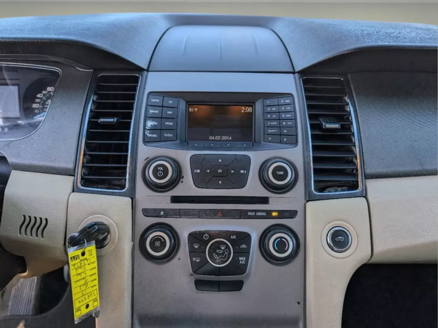 2017 Ford Taurus SE (1FAHP2D81HG) with an Other engine, located at 7000 Northlake Connector, Columbus, GA, 31904, (706) 987-8085, 32.524975, -84.978134 - **Elevate Your Driving Experience with a 2017 Ford Taurus SE from Gils Auto - Columbus #2!**<br /> <br /> If you're seeking a reliable sedan that perfectly fits your lifestyle, look no further than the 2017 Ford Taurus SE available at Gils Auto - Columbus #2. Whether you're navigating the bustling s - Photo#11