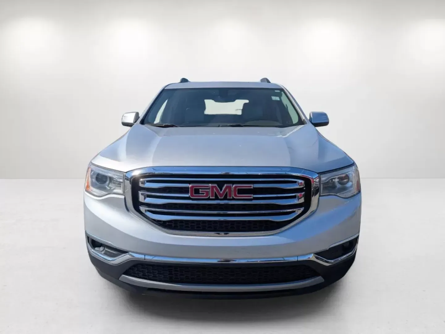 2017 /Cocoa/ Light Ash Gray GMC Acadia SLT (1GKKNMLS1HZ) with an Other engine, located at 3959 U.S. 80 W, Phenix City, AL, 36870, (334) 297-4885, 32.469296, -85.135185 - **Discover the Perfect Family SUV at Gils Auto Drive Your Dreams Today!**<br /> <br /> Are you searching for a reliable and spacious vehicle that fits seamlessly into your family's active lifestyle? Look no further than the 2017 GMC Acadia SLT, available now at Gils Auto in Phenix City, AL. Perfect - Photo#2