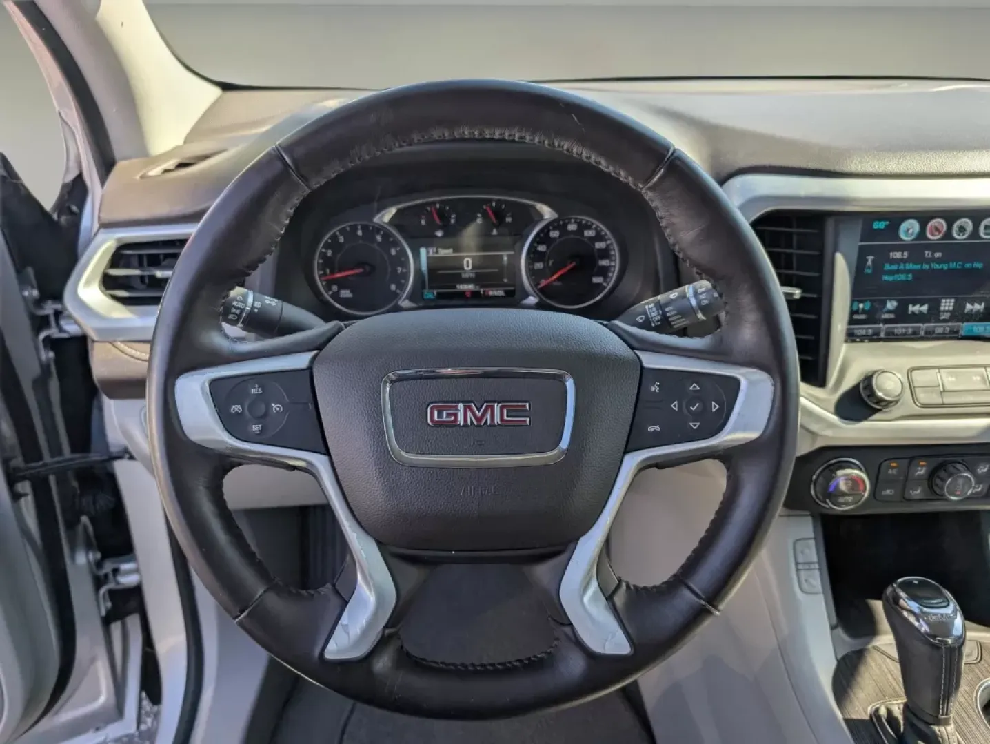 2017 /Cocoa/ Light Ash Gray GMC Acadia SLT (1GKKNMLS1HZ) with an Other engine, located at 3959 U.S. 80 W, Phenix City, AL, 36870, (334) 297-4885, 32.469296, -85.135185 - **Discover the Perfect Family SUV at Gils Auto Drive Your Dreams Today!**<br /> <br /> Are you searching for a reliable and spacious vehicle that fits seamlessly into your family's active lifestyle? Look no further than the 2017 GMC Acadia SLT, available now at Gils Auto in Phenix City, AL. Perfect - Photo#17