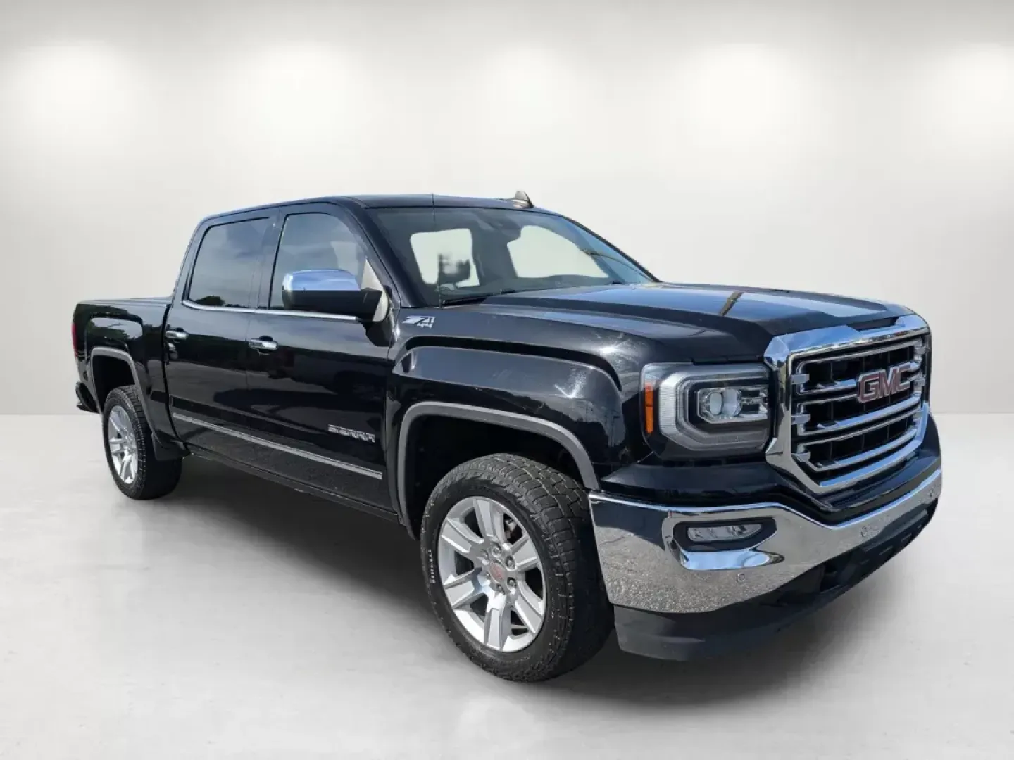 2017 /Dark Ash seats with Jet Black interior accents GMC Sierra 1500 SLT (3GTU2NEC1HG) with an Gas V8 5.3L/325 engine, 8-Speed Automatic transmission, located at 804 22nd Ave, Phenix City, AL, 36870, (334) 297-1860, 32.484749, -85.024475 - 2017 GMC Sierra 1500 SLT - Photo#3