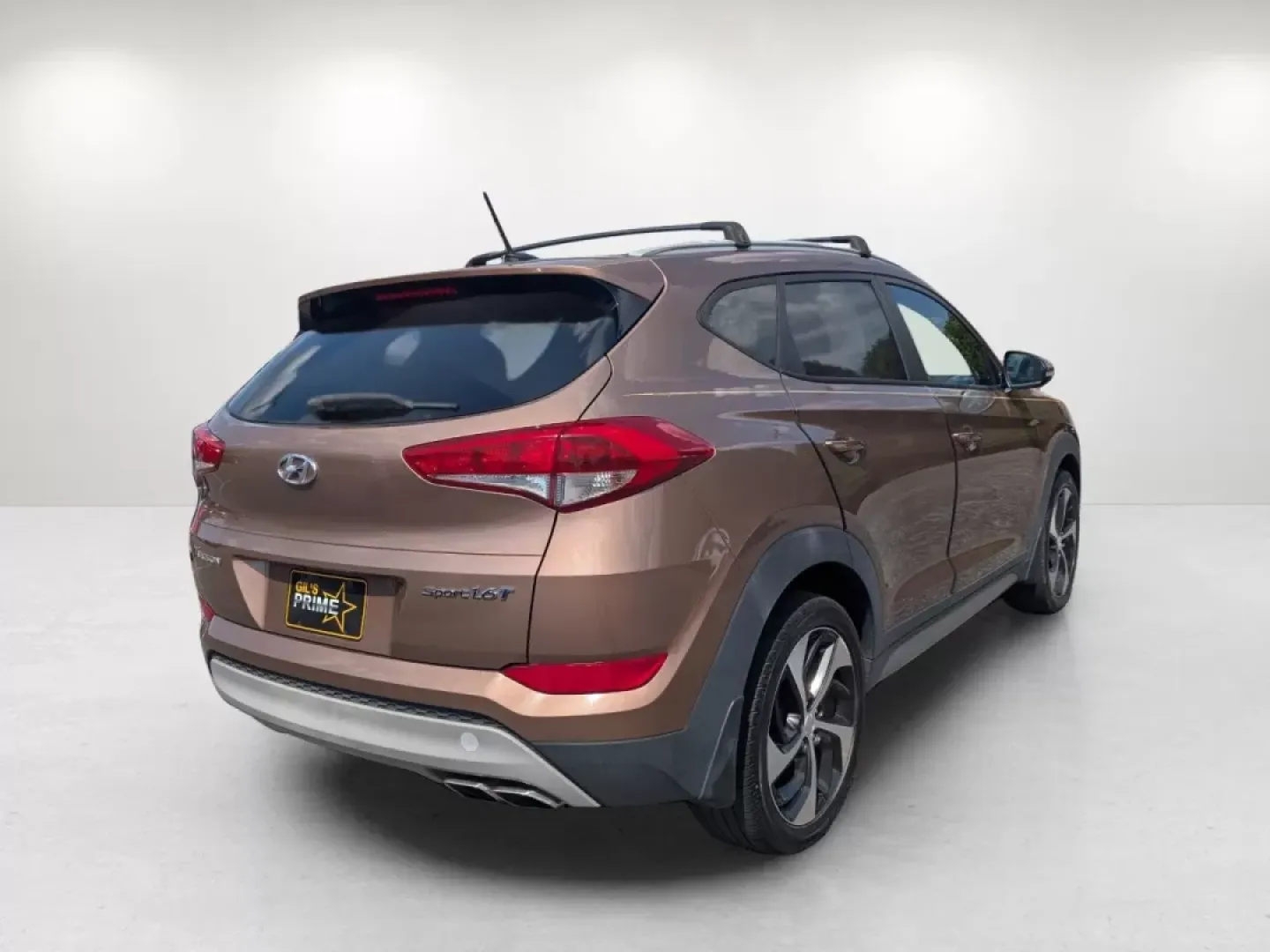 2017 /Beige Hyundai Tucson Sport (KM8J33A27HU) with an Other engine, located at 3959 U.S. 80 W, Phenix City, AL, 36870, (334) 297-4885, 32.469296, -85.135185 - **Unleash Your Adventures with a 2017 Hyundai Tucson Sport at Gils Auto - Phenix City!**<br /> <br /> Are you ready to take on life's journeys with comfort, style, and practicality? Whether you're commuting to work, shuttling your growing family, or embarking on weekend getaways, the 2017 Hyundai Tu - Photo#5