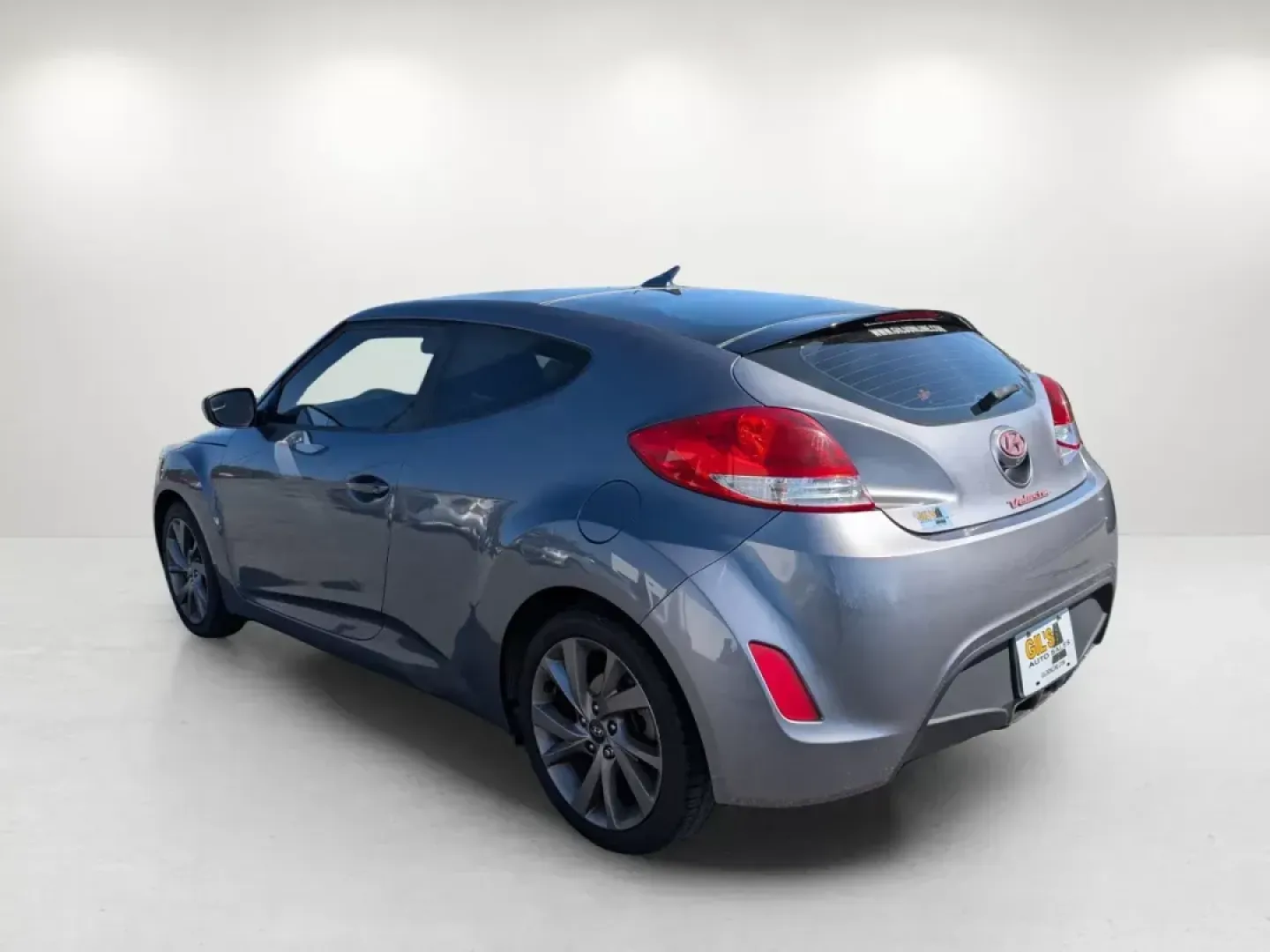 2017 /Black Hyundai Veloster (KMHTC6AD2HU) with an Regular Unleaded I-4 1.6 L/97 engine, 6-Speed Auto-Shift Manual w/OD transmission, located at 521 Old Farm Lane Rd, Prattville, AL, 36066, (334) 325-1505, 32.482460, -86.416367 - 2017 Hyundai Veloster - Photo#6