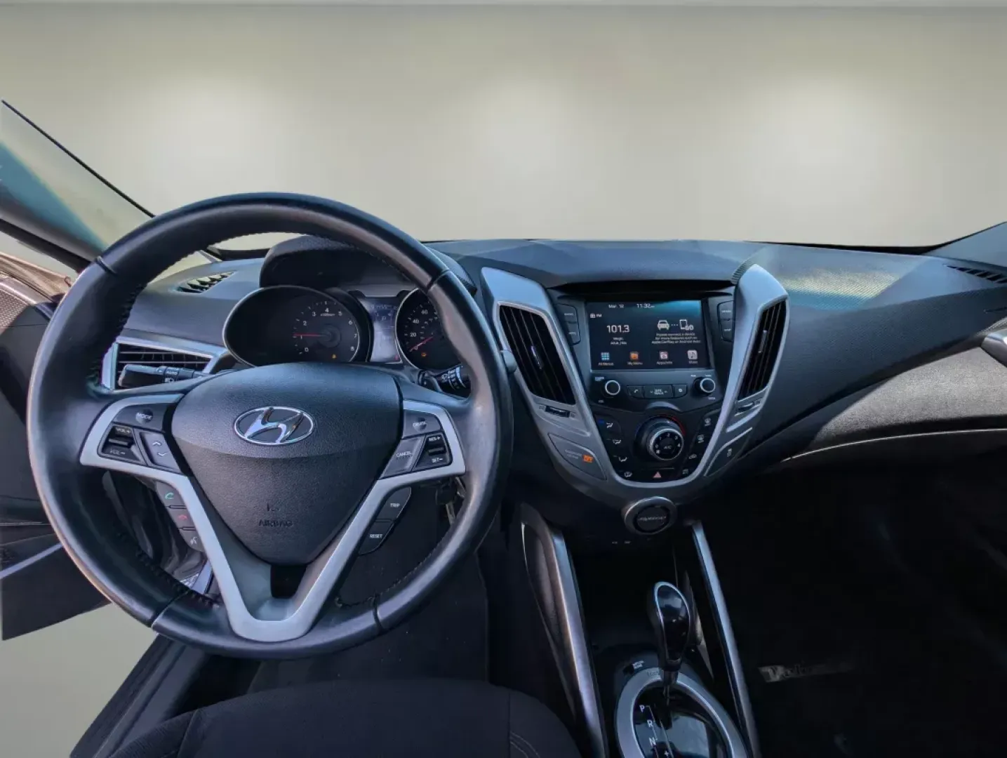 2017 /Black Hyundai Veloster (KMHTC6AD2HU) with an Regular Unleaded I-4 1.6 L/97 engine, 6-Speed Auto-Shift Manual w/OD transmission, located at 521 Old Farm Lane Rd, Prattville, AL, 36066, (334) 325-1505, 32.482460, -86.416367 - 2017 Hyundai Veloster - Photo#11