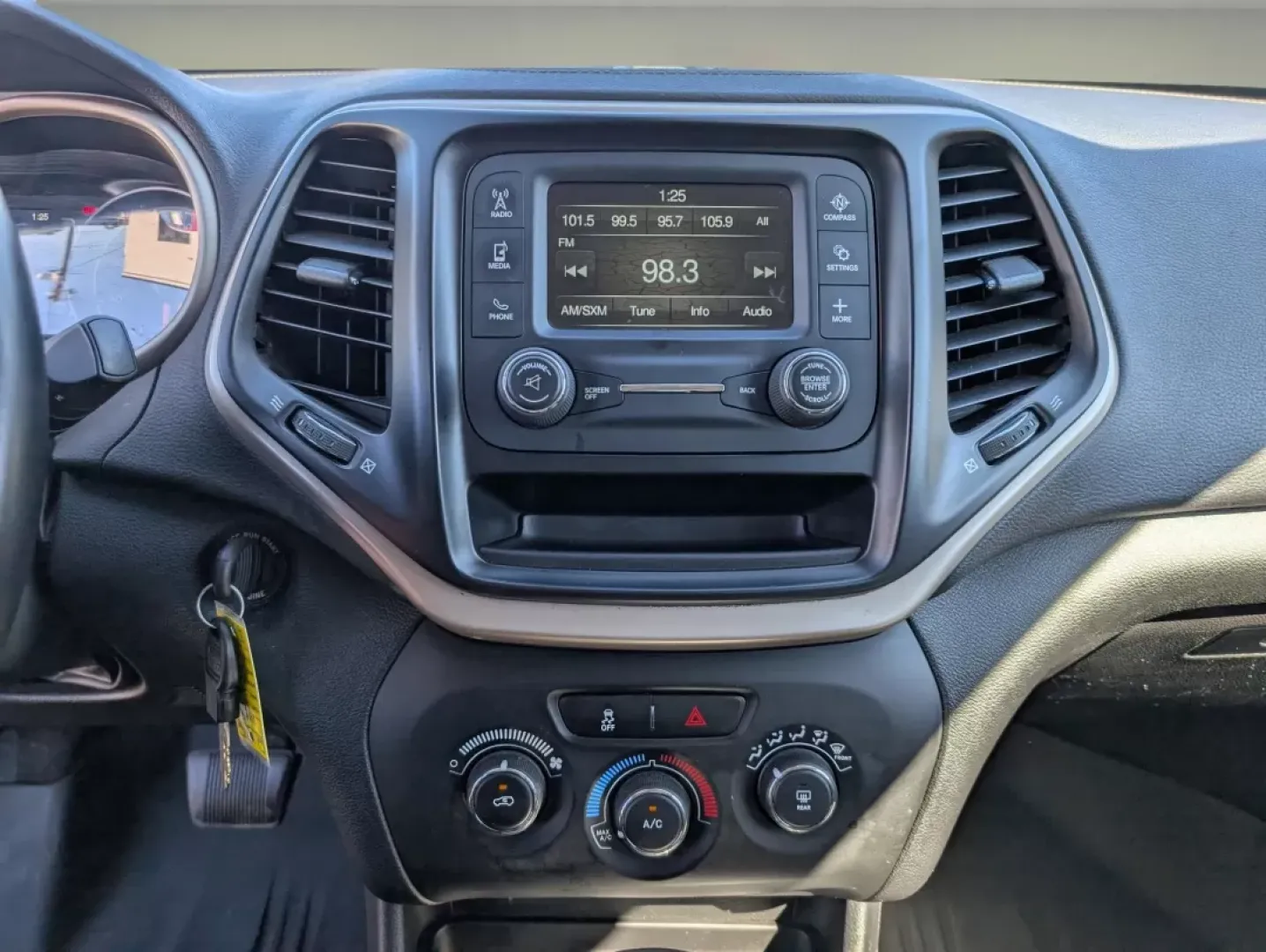 2017 /Black Jeep Cherokee Altitude (1C4PJLAB5HW) with an Other engine, located at 3959 U.S. 80 W, Phenix City, AL, 36870, (334) 297-4885, 32.469296, -85.135185 - Are you ready to elevate your lifestyle with an adventurous vehicle that meets all your driving needs? Look no further than this stunning 2017 Jeep Cherokee Altitude, now available at Gils Auto in Phenix City, AL. Perfect for weekend getaways, family road trips, or daily commutes, this crossover SUV - Photo#13