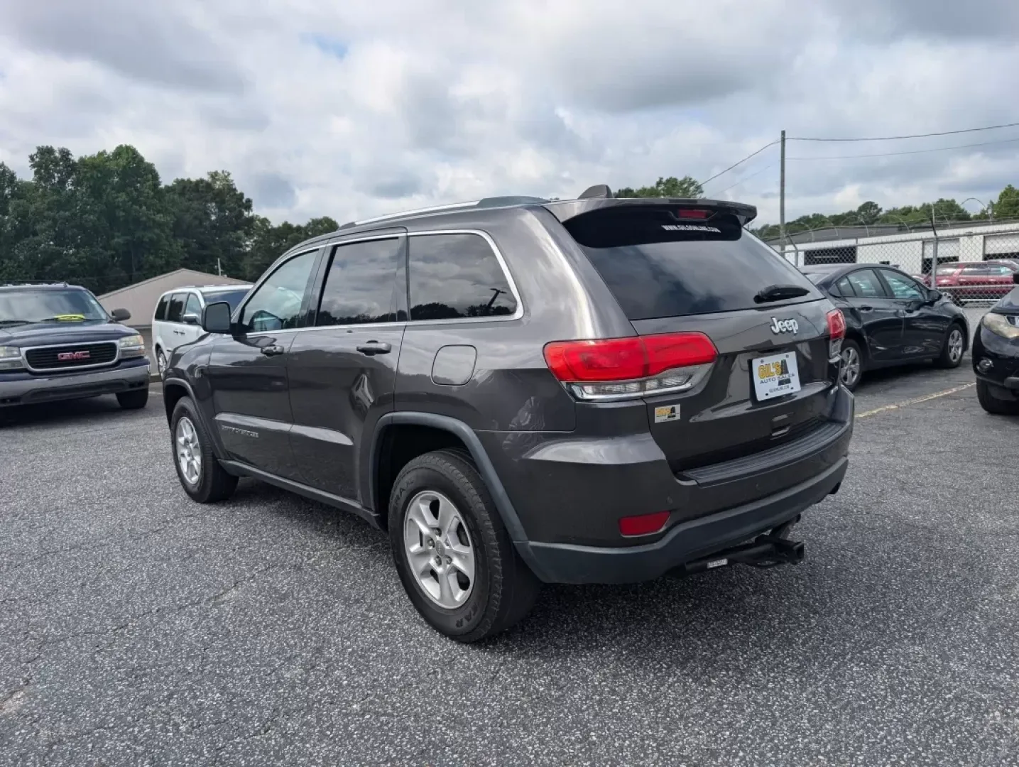 2017 /Black Jeep Grand Cherokee Laredo (1C4RJEAG0HC) with an Other engine, located at 3959 U.S. 80 W, Phenix City, AL, 36870, (334) 297-4885, 32.469296, -85.135185 - Experience the ultimate blend of comfort and capability in this 2017 Jeep Grand Cherokee Laredo, now available at Gils Auto in Phenix City, AL. Whether you're commuting through the bustling streets of downtown, tackling weekend getaways, or embarking on family road trips, this SUV is designed to ele - Photo#6