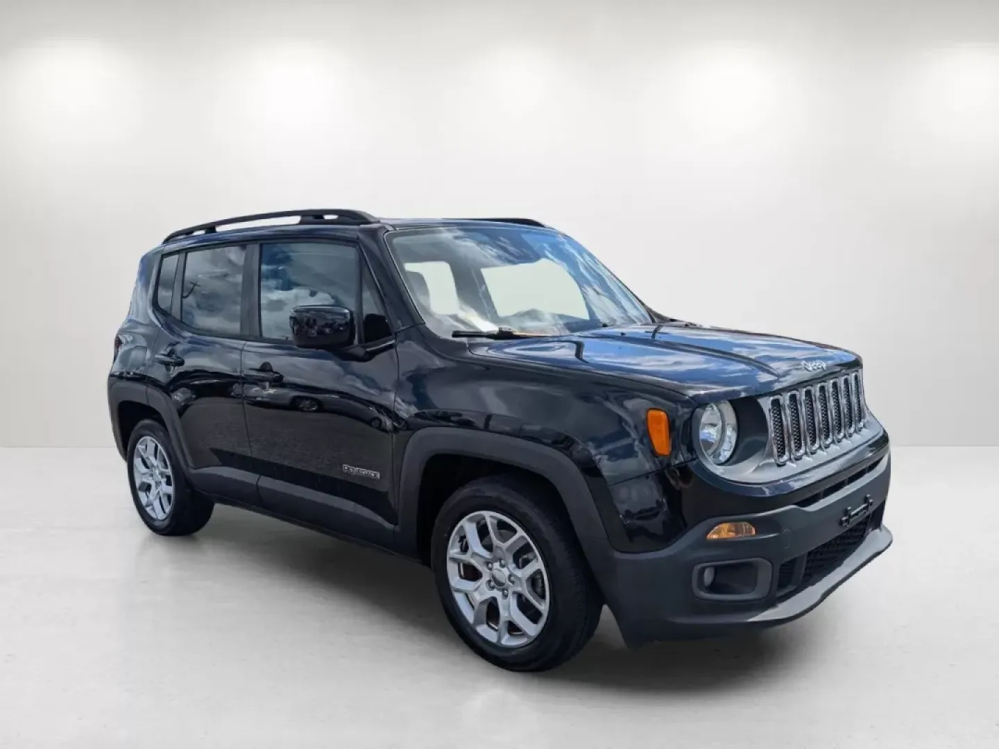 2017 /Black Jeep Renegade Latitude (ZACCJABB7HP) with an Other engine, located at 521 Old Farm Lane Rd, Prattville, AL, 36066, (334) 325-1505, 32.482460, -86.416367 - **Unlock Your Adventure with the 2017 Jeep Renegade Latitude! Perfect for Weekend Getaways and Daily Commutes** <br /> <br /> Are you on the hunt for a versatile vehicle that seamlessly blends adventure with practicality? Look no further than the 2017 Jeep Renegade Latitude, available now at Gils - Photo#2