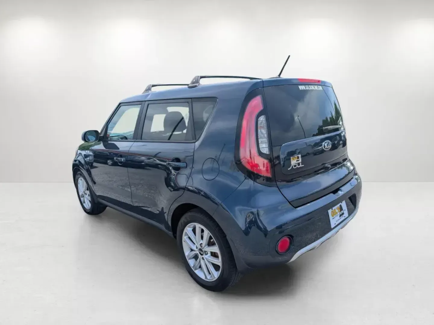 2017 /Black Kia Soul + (KNDJP3A54H7) with an Regular Unleaded I-4 2.0 L/122 engine, 6-Speed Automatic w/OD transmission, located at 3959 U.S. 80 W, Phenix City, AL, 36870, (334) 297-4885, 32.469296, -85.135185 - 2017 Kia Soul + - Photo#3