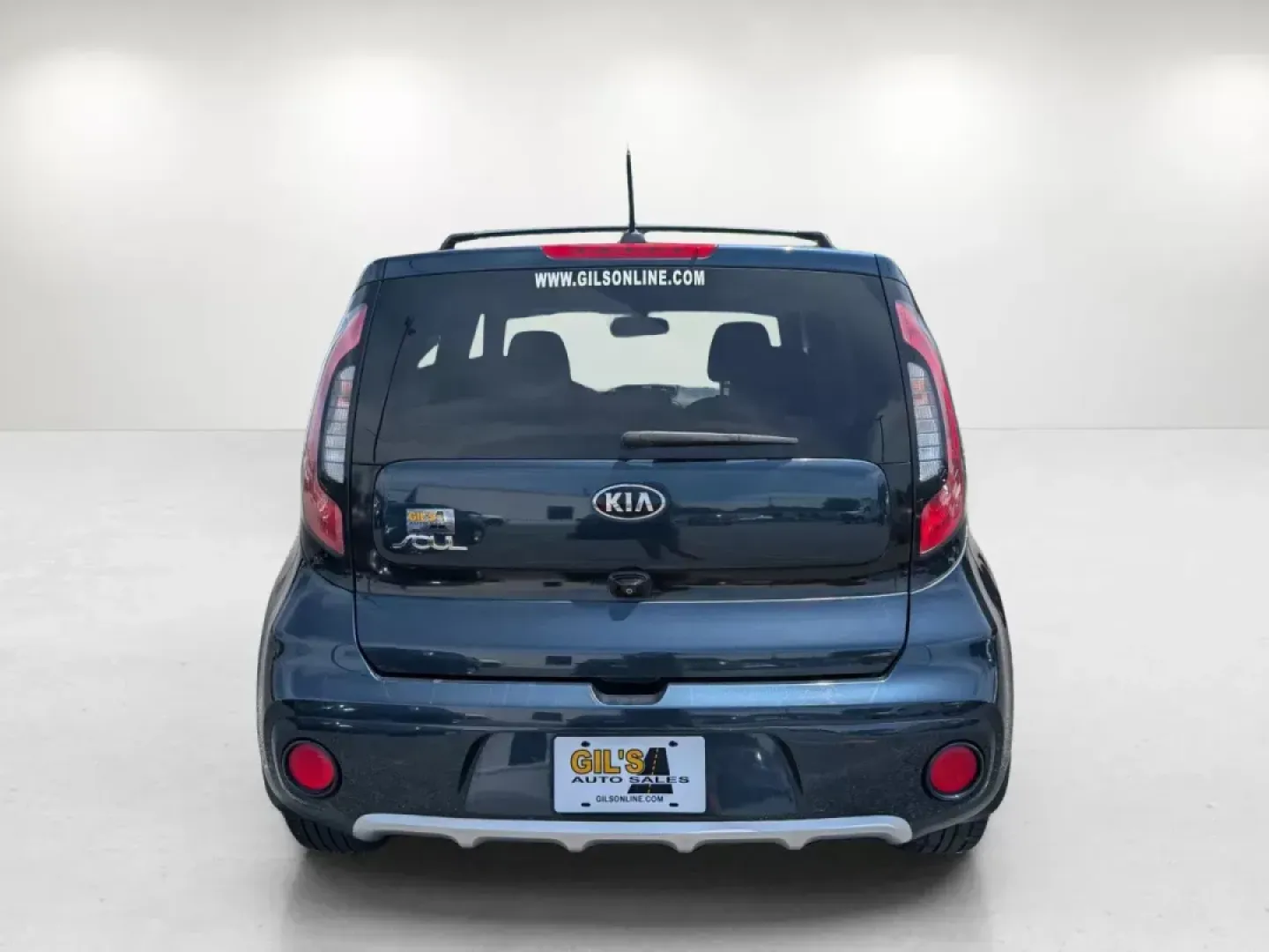 2017 /Black Kia Soul + (KNDJP3A54H7) with an Regular Unleaded I-4 2.0 L/122 engine, 6-Speed Automatic w/OD transmission, located at 3959 U.S. 80 W, Phenix City, AL, 36870, (334) 297-4885, 32.469296, -85.135185 - 2017 Kia Soul + - Photo#4