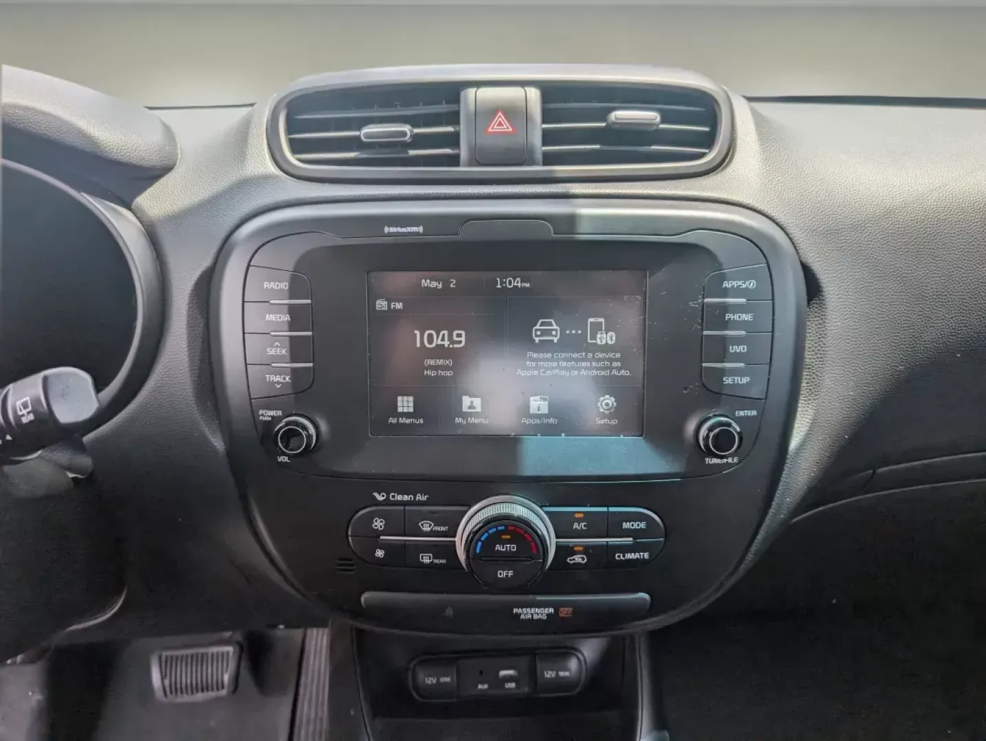 2017 /Black Kia Soul + (KNDJP3A54H7) with an Regular Unleaded I-4 2.0 L/122 engine, 6-Speed Automatic w/OD transmission, located at 3959 U.S. 80 W, Phenix City, AL, 36870, (334) 297-4885, 32.469296, -85.135185 - 2017 Kia Soul + - Photo#14