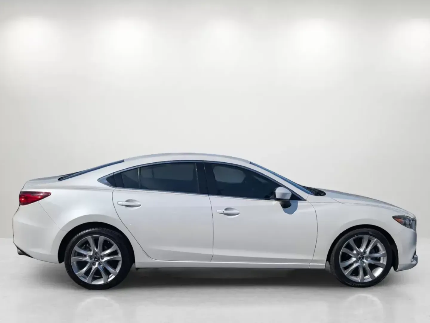 2017 /Black Mazda Mazda6 Touring (JM1GL1V50H1) with an Other engine, located at 3959 U.S. 80 W, Phenix City, AL, 36870, (334) 297-4885, 32.469296, -85.135185 - **Unleash Your Adventurous Spirit with the 2017 Mazda6!**<br /> <br /> At Gils Auto - Phenix City #2, we understand that life is about experiences. Whether you're navigating a bustling city, embarking on weekend getaways, or simply commuting to work, the 2017 Mazda6 is the perfect companion for all - Photo#3