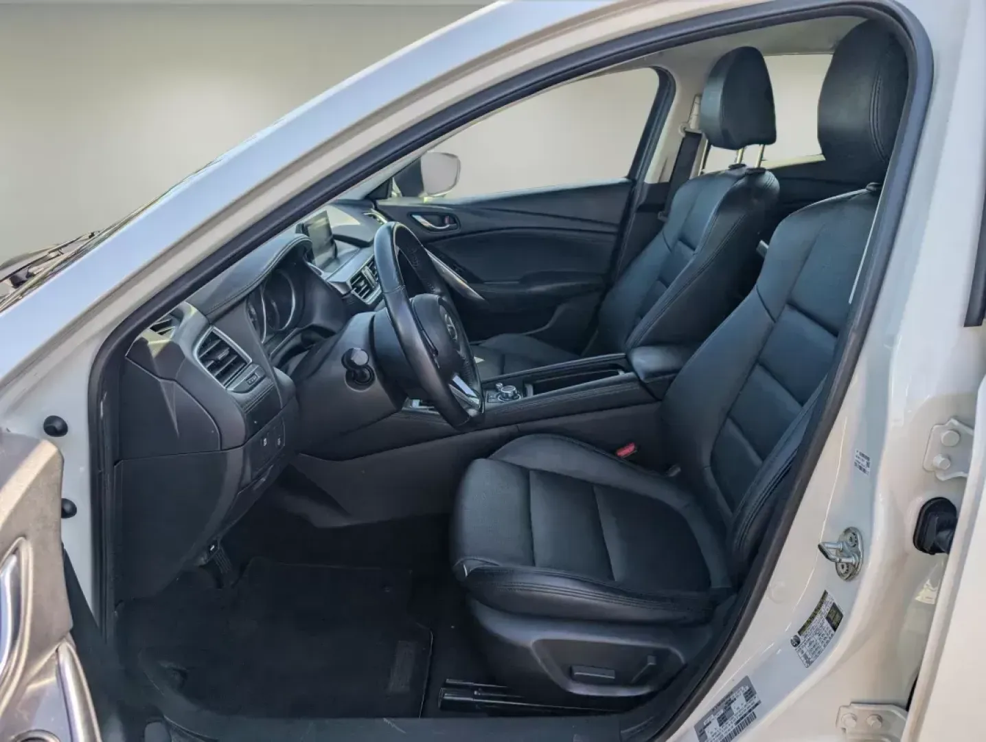 2017 /Black Mazda Mazda6 Touring (JM1GL1V50H1) with an Other engine, located at 3959 U.S. 80 W, Phenix City, AL, 36870, (334) 297-4885, 32.469296, -85.135185 - **Unleash Your Adventurous Spirit with the 2017 Mazda6!**<br /> <br /> At Gils Auto - Phenix City #2, we understand that life is about experiences. Whether you're navigating a bustling city, embarking on weekend getaways, or simply commuting to work, the 2017 Mazda6 is the perfect companion for all - Photo#9