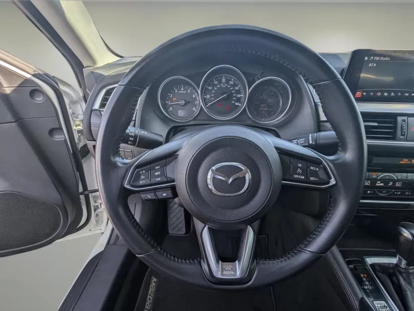 2017 /Black Mazda Mazda6 Touring (JM1GL1V50H1) with an Other engine, located at 3959 U.S. 80 W, Phenix City, AL, 36870, (334) 297-4885, 32.469296, -85.135185 - **Unleash Your Adventurous Spirit with the 2017 Mazda6!**<br /> <br /> At Gils Auto - Phenix City #2, we understand that life is about experiences. Whether you're navigating a bustling city, embarking on weekend getaways, or simply commuting to work, the 2017 Mazda6 is the perfect companion for all - Photo#14