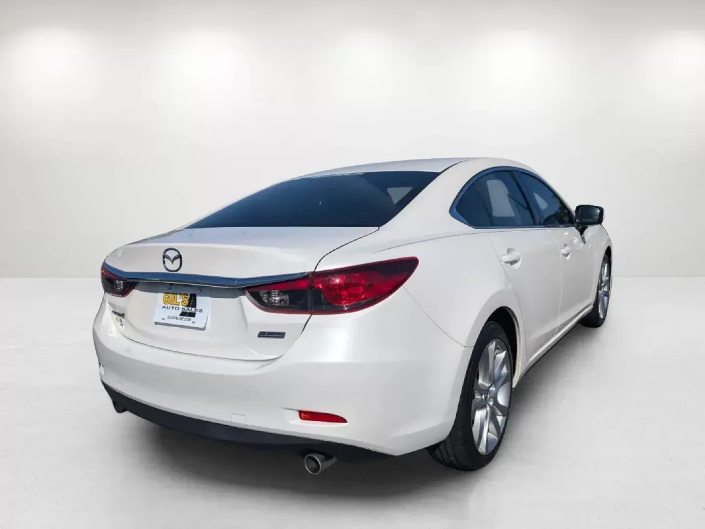 2017 /Black Mazda Mazda6 Touring (JM1GL1V50H1) with an Regular Unleaded I-4 2.5 L/152 engine, 6-Speed Automatic w/OD transmission, located at 5115 14th Ave., Columbus, GA, 31904, (706) 323-0345, 32.511494, -84.971046 - 2017 Mazda Mazda6 Touring - Photo#4