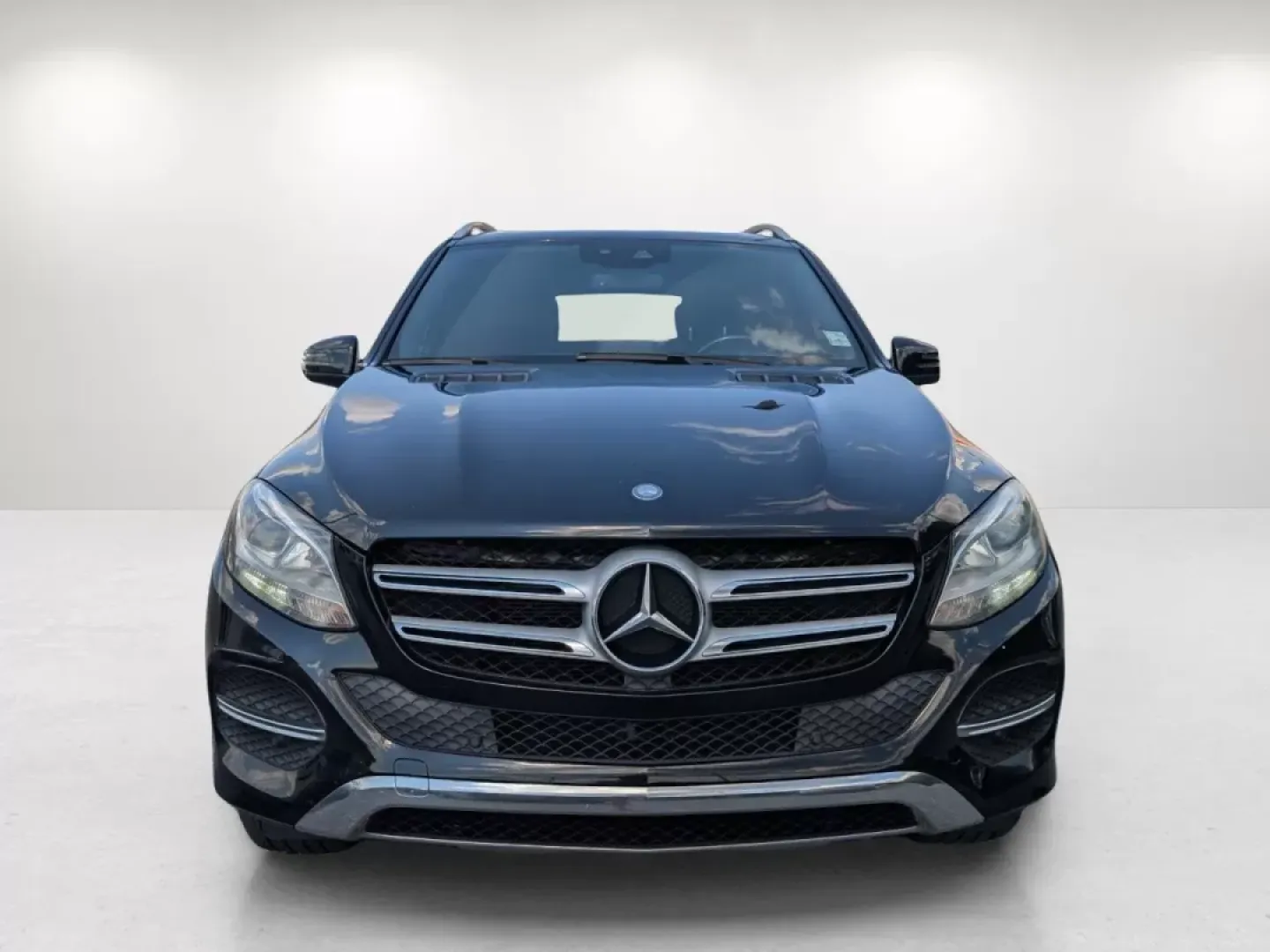 2017 Mercedes-Benz GLE GLE 350 (4JGDA5JB6HA) with an Other engine, located at 5115 14th Ave., Columbus, GA, 31904, (706) 323-0345, 32.511494, -84.971046 - **Elevate Your Lifestyle with the 2017 Mercedes-Benz GLE 350 at Gils Auto - Phenix City!**<br /> <br /> Are you ready to take your driving experience to the next level? The 2017 Mercedes-Benz GLE 350 is the perfect companion for family road trips, daily commutes, and weekend adventures. With its ble - Photo#1