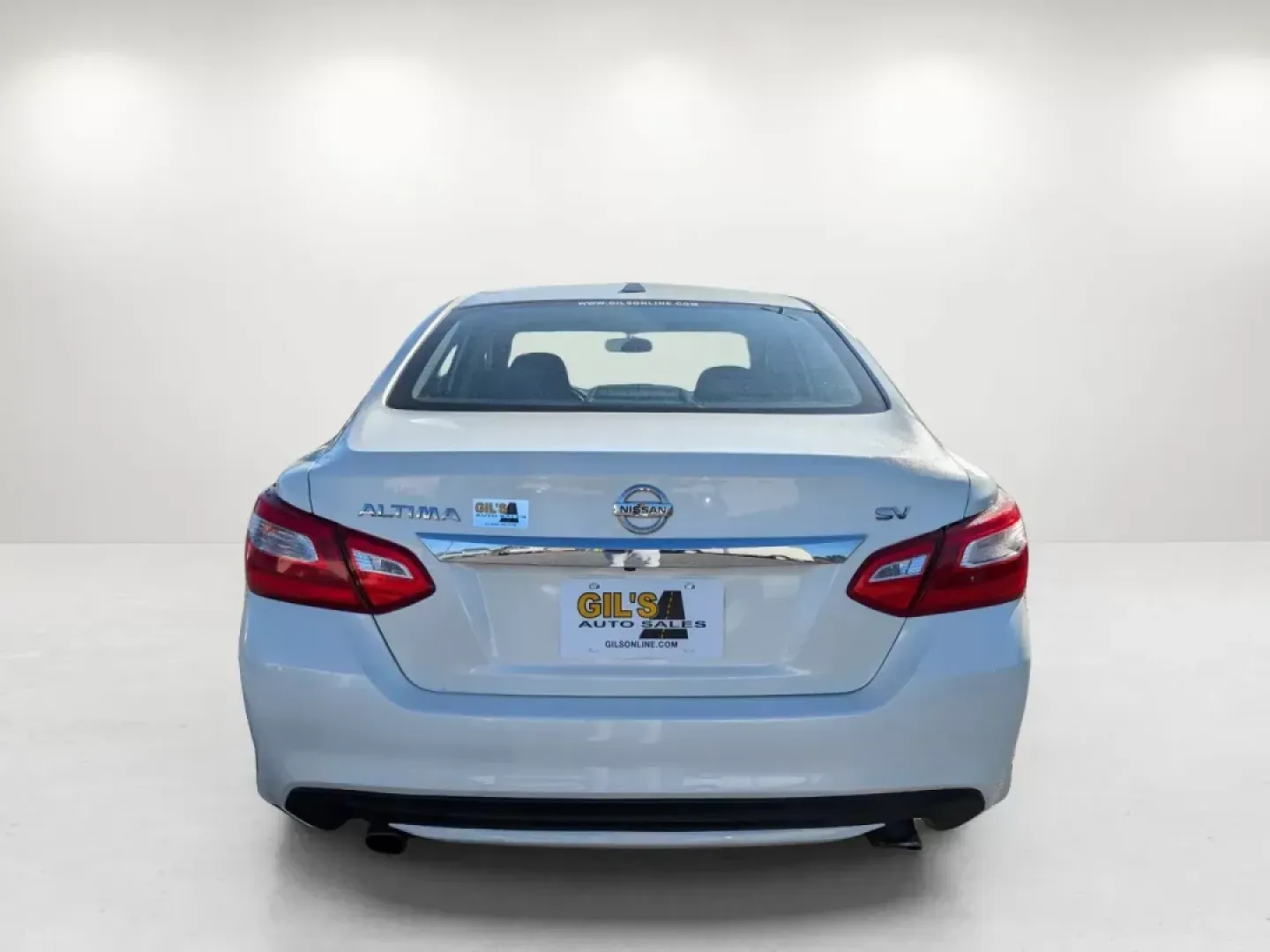 2017 /Charcoal Nissan Altima 2.5 SV (1N4AL3AP7HC) with an Regular Unleaded I-4 2.5 L/152 engine, 1-Speed CVT w/OD transmission, located at 7000 Northlake Connector, Columbus, GA, 31904, (706) 987-8085, 32.524975, -84.978134 - 2017 Nissan Altima 2.5 SV - Photo#5
