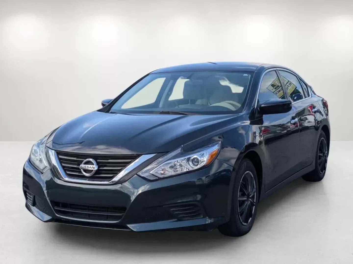 2017 /Beige Nissan Altima 2.5 S (1N4AL3AP0HC) with an Regular Unleaded I-4 2.5 L/152 engine, 1-Speed CVT w/OD transmission, located at 3959 U.S. 80 W, Phenix City, AL, 36870, (334) 297-4885, 32.469296, -85.135185 - 2017 Nissan Altima 2.5 S - Photo#1