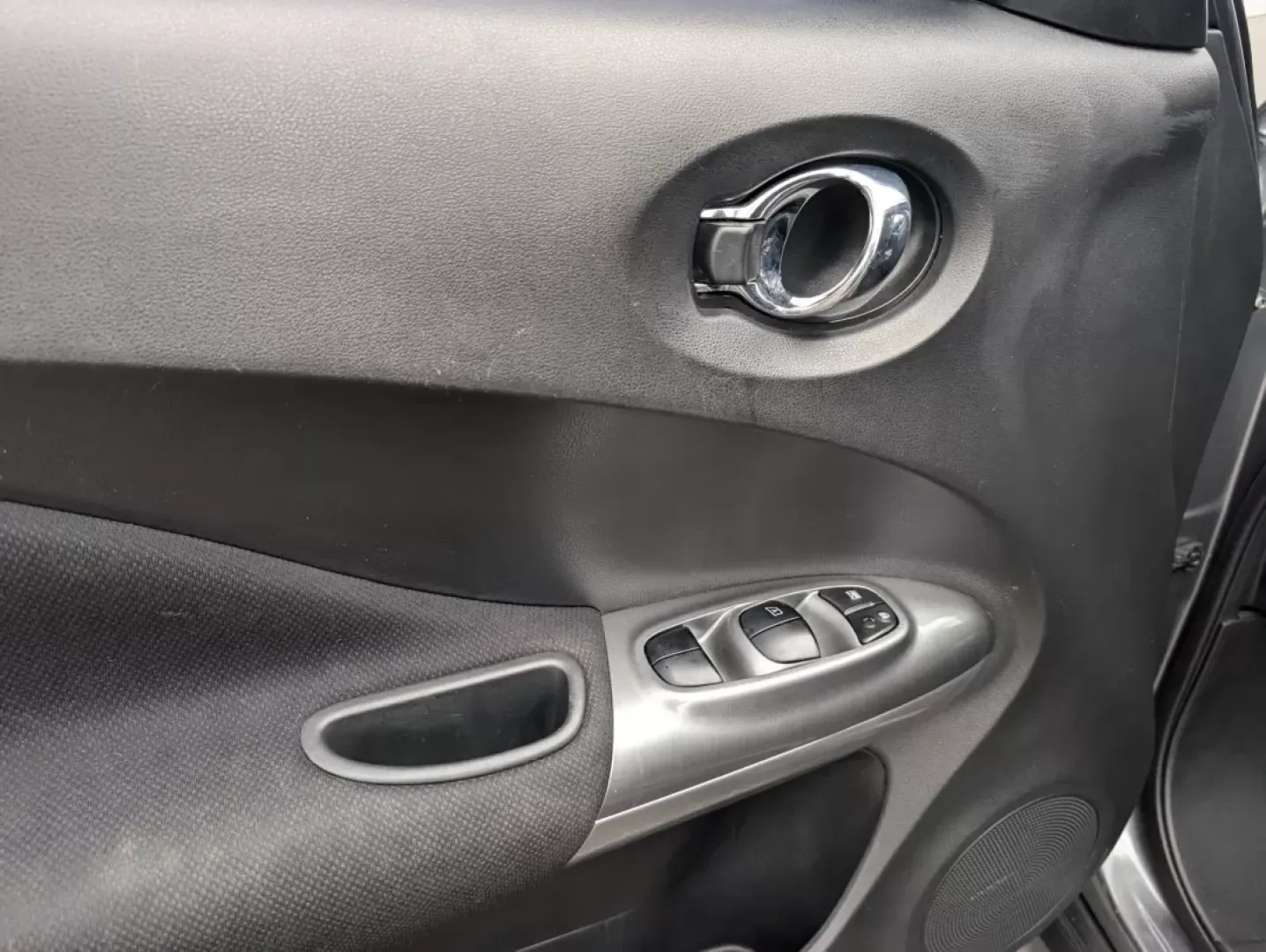 2017 /Black Nissan Juke S (JN8AF5MR1HT) with an Other engine, located at 3959 U.S. 80 W, Phenix City, AL, 36870, (334) 297-4885, 32.469296, -85.135185 - Are you searching for a compact crossover that perfectly balances style, performance, and convenience for your daily adventures? Look no further than this striking **2017 Nissan Juke S**, available now at **Gils Auto** in Phenix City, AL. With a versatile design and turbocharged engine, this vehicle - Photo#9