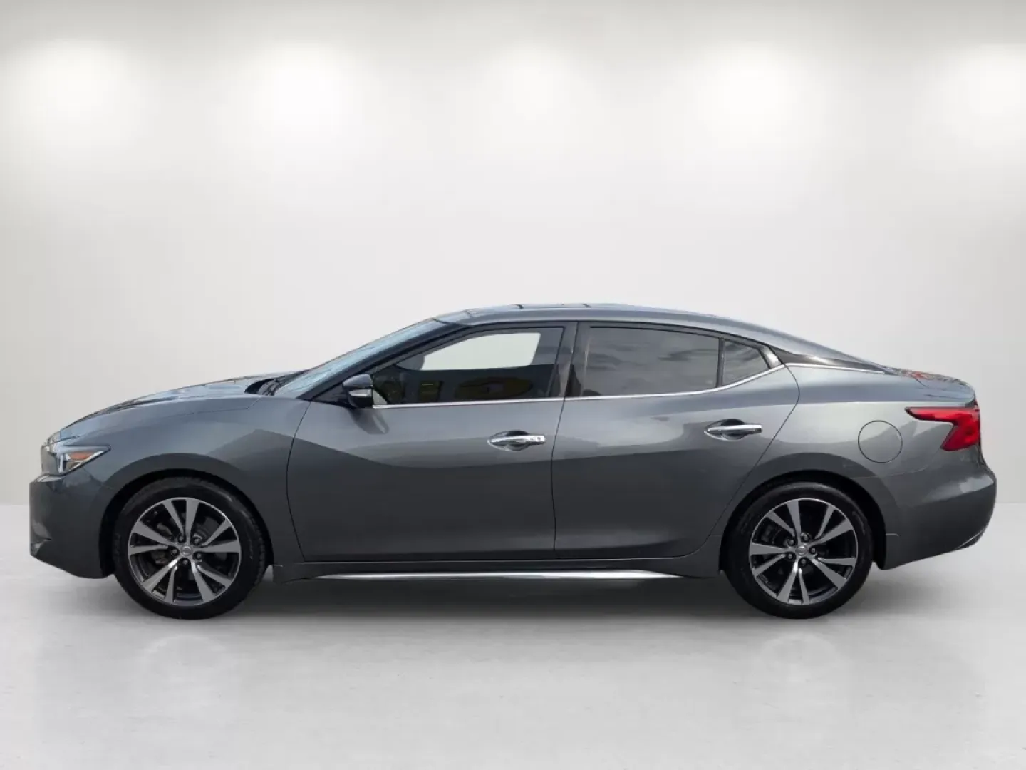 2017 /Charcoal Nissan Maxima Platinum (1N4AA6AP0HC) with an Other engine, located at 5115 14th Ave., Columbus, GA, 31904, (706) 323-0345, 32.511494, -84.971046 - Elevate your driving experience with the 2017 Nissan Maxima Platinum, the perfect sedan for those who crave luxury and performance without compromise. Whether you're a commuter looking to upgrade your daily drive or a growing family seeking comfort and safety, this stunning vehicle effortlessly blen - Photo#8