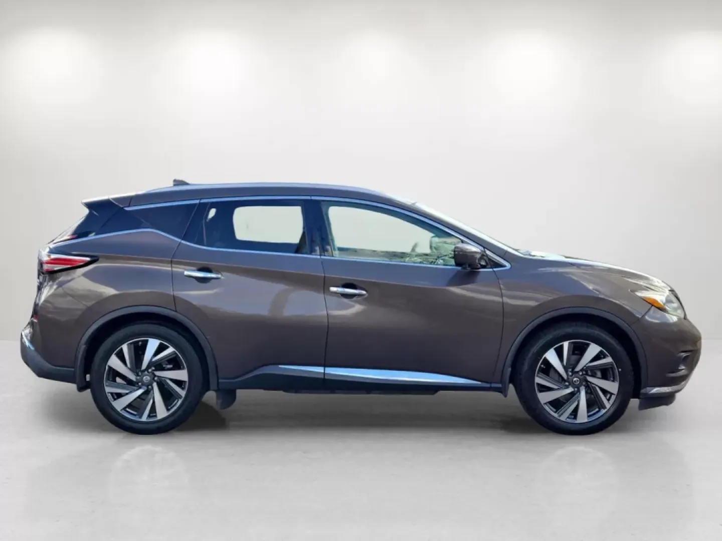 2017 /Cashmere Nissan Murano Platinum (5N1AZ2MH5HN) with an Other engine, located at 804 22nd Ave, Phenix City, AL, 36870, (334) 297-1860, 32.484749, -85.024475 - Are you ready to elevate your driving experience and embark on unforgettable family adventures? Look no further than this stunning 2017 Nissan Murano Platinum, available now at Gils Auto in Prattville, AL. This versatile SUV is perfect for growing families, weekend road warriors, or anyone looking f - Photo#4