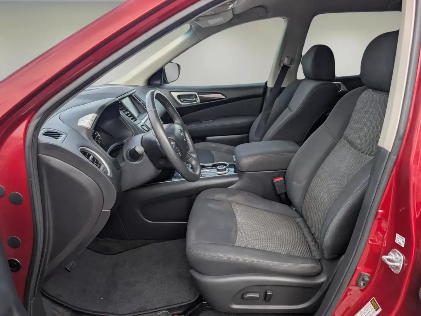 2017 Nissan Pathfinder SV (5N1DR2MM9HC) with an Other engine, located at 5115 14th Ave., Columbus, GA, 31904, (706) 323-0345, 32.511494, -84.971046 - **Adventure Awaits with This 2017 Nissan Pathfinder SV 4WD SUV! Perfect for Families and Weekend Getaways!**<br /> <br /> Are you ready to take your family adventures to the next level? The 2017 Nissan Pathfinder SV 4WD is the perfect vehicle for those who love road trips, outdoor escapades, and eve - Photo#9