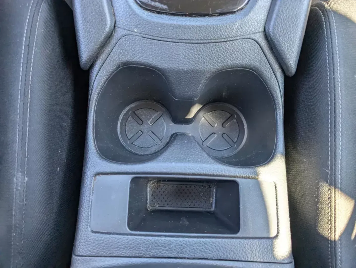 2017 /Charcoal Nissan Rogue S (KNMAT2MT6HP) with an Regular Unleaded I-4 2.5 L/152 engine, 1-Speed CVT w/OD transmission, located at 804 22nd Ave, Phenix City, AL, 36870, (334) 297-1860, 32.484749, -85.024475 - 2017 Nissan Rogue S - Photo#13