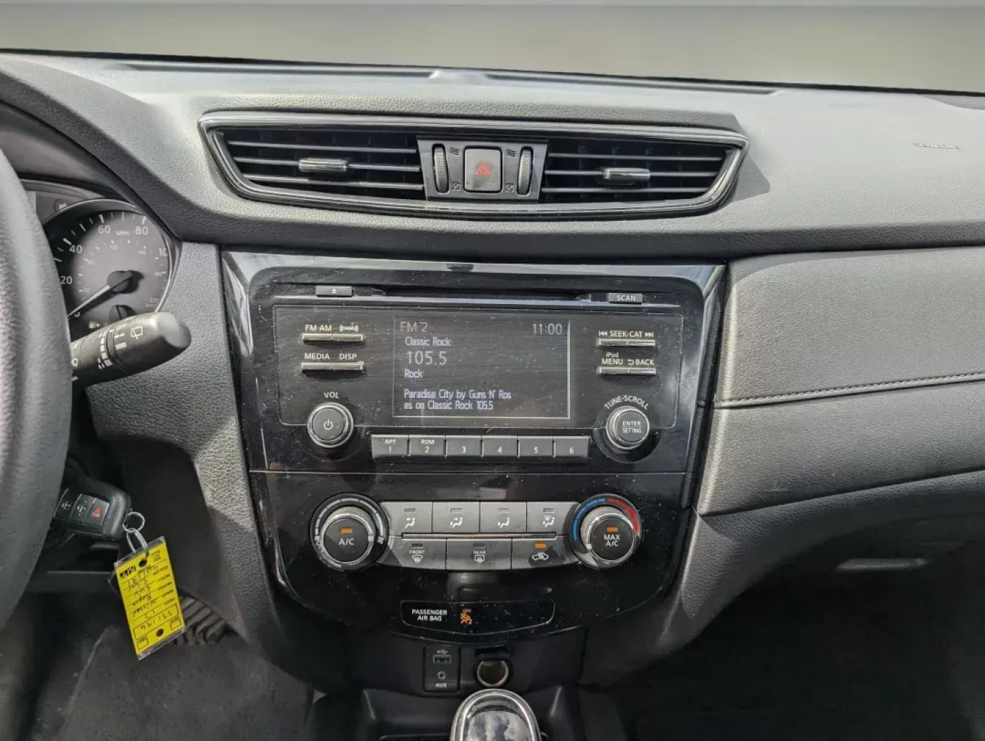 2017 /Charcoal Nissan Rogue S (JN8AT2MT8HW) with an Regular Unleaded I-4 2.5 L/152 engine, 1-Speed CVT w/OD transmission, located at 3959 U.S. 80 W, Phenix City, AL, 36870, (334) 297-4885, 32.469296, -85.135185 - 2017 Nissan Rogue S - Photo#15