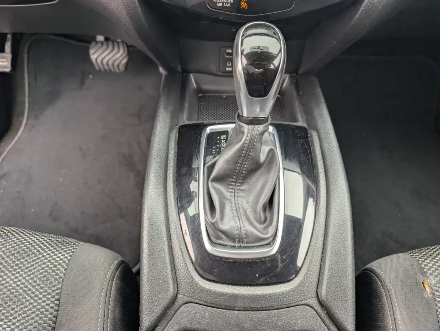 2017 /Charcoal Nissan Rogue Sport SV (JN1BJ1CR5HW) with an Regular Unleaded I-4 2.0 L/122 engine, 1-Speed CVT w/OD transmission, located at 5115 14th Ave., Columbus, GA, 31904, (706) 323-0345, 32.511494, -84.971046 - Are you ready to elevate your lifestyle with a versatile and reliable SUV? Introducing the 2017 Nissan Rogue Sport SV, a perfect blend of style, comfort, and practicality that suits the needs of both adventurous weekend warriors and daily commuters. With its all-wheel drive, this SUV is ready to tac - Photo#13