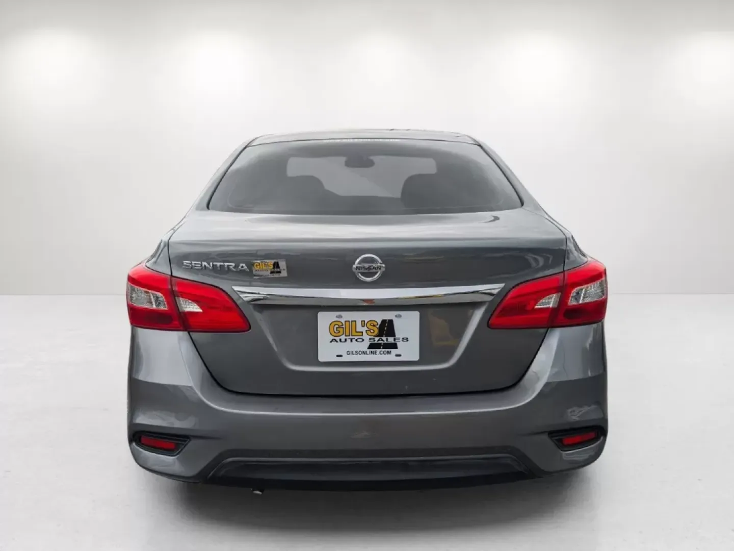 2017 /Charcoal Nissan Sentra S (3N1AB7AP5HY) with an Other engine, located at 521 Old Farm Lane Rd, Prattville, AL, 36066, (334) 325-1505, 32.482460, -86.416367 - **Experience Comfort and Reliability with the 2017 Nissan Sentra at Gils Auto - Your Trusted Phenix City Dealer**<br /> <br /> Are you searching for a dependable vehicle that fits perfectly into your busy lifestyle? Look no further than the 2017 Nissan Sentra, available now at Gils Auto, located con - Photo#5