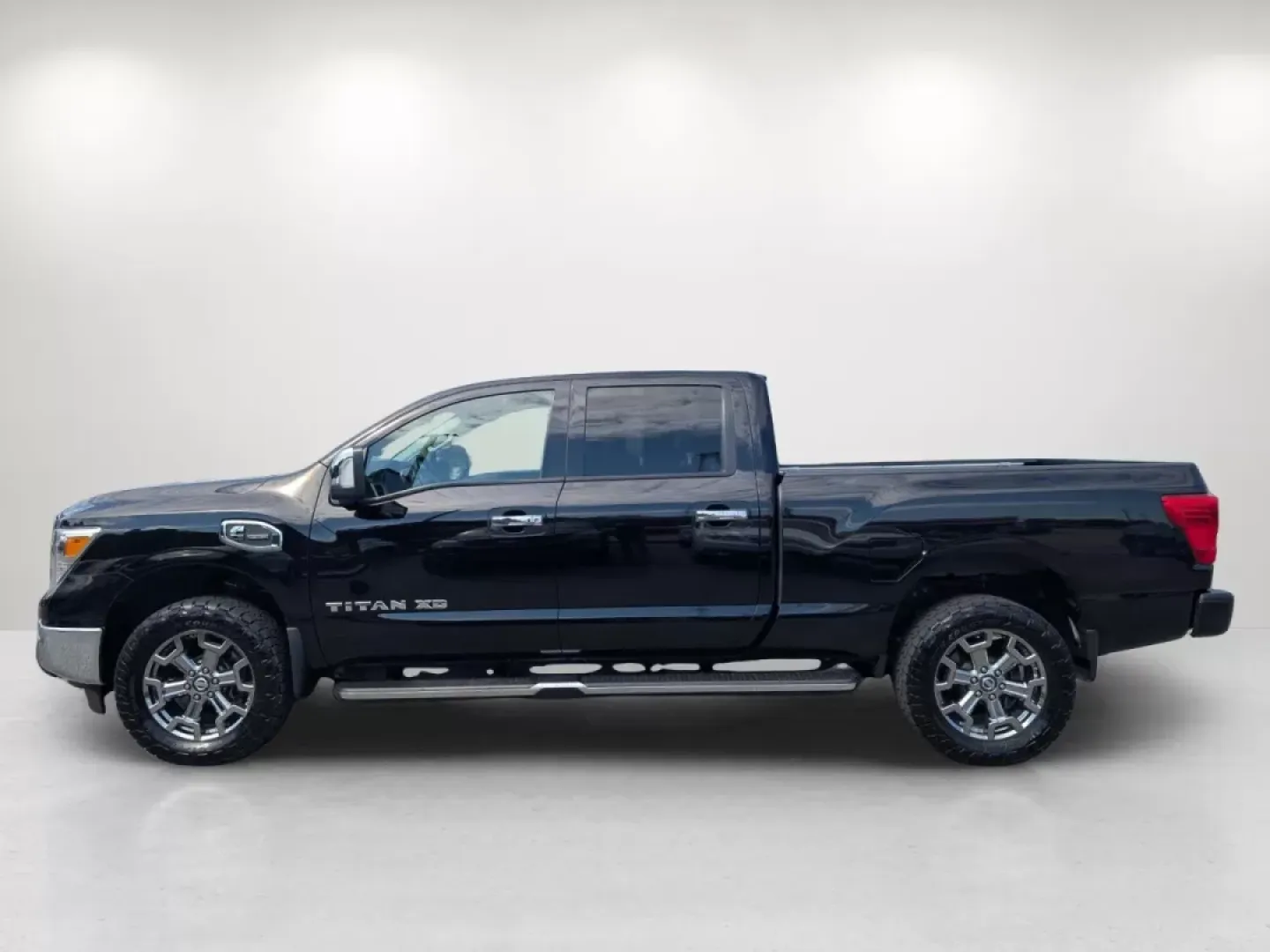 2017 /Black Nissan Titan XD SL (1N6BA1F49HN) with an Other engine, located at 804 22nd Ave, Phenix City, AL, 36870, (334) 297-1860, 32.484749, -85.024475 - **Elevate Your Adventures with the 2017 Nissan Titan XD Perfect for the Modern Lifestyle!**<br /> <br /> Are you ready to upgrade your driving experience? Whether you're a growing family needing room and versatility, a weekend warrior craving off-road adventures, or simply someone who values comfor - Photo#7