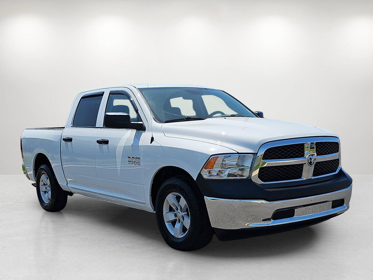 2017 /Diesel Gray/Black Ram 1500 Tradesman (1C6RR6KG0HS) with an Regular Unleaded V-6 3.6 L/220 engine, 8-Speed Automatic w/OD transmission, located at 521 Old Farm Lane Rd, Prattville, AL, 36066, (334) 325-1505, 32.482460, -86.416367 - 2017 Ram 1500 Tradesman - Photo#3