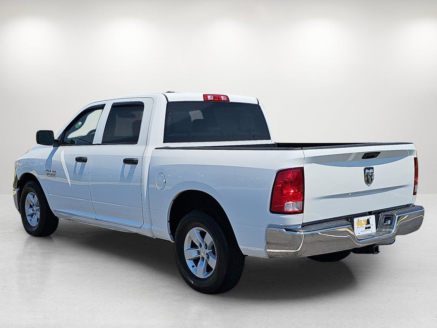 2017 /Diesel Gray/Black Ram 1500 Tradesman (1C6RR6KG0HS) with an Regular Unleaded V-6 3.6 L/220 engine, 8-Speed Automatic w/OD transmission, located at 521 Old Farm Lane Rd, Prattville, AL, 36066, (334) 325-1505, 32.482460, -86.416367 - 2017 Ram 1500 Tradesman - Photo#7