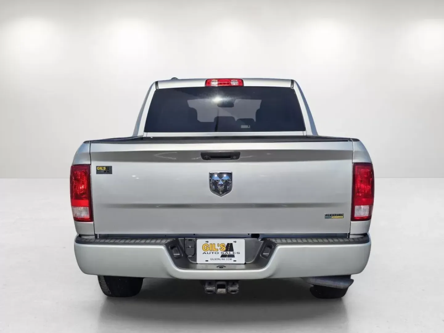 2017 /Diesel Gray/Black Ram 1500 Tradesman (1C6RR6KG3HS) with an Other engine, located at 521 Old Farm Lane Rd, Prattville, AL, 36066, (334) 325-1505, 32.482460, -86.416367 - Experience the thrill of adventure and utility with the 2017 Ram 1500 Tradesman, an exceptional crew cab pickup truck that's perfect for both daily commutes and weekend getaways. If you're in Prattville, AL, and looking for a reliable vehicle that marries performance with comfort, look no further th - Photo#6