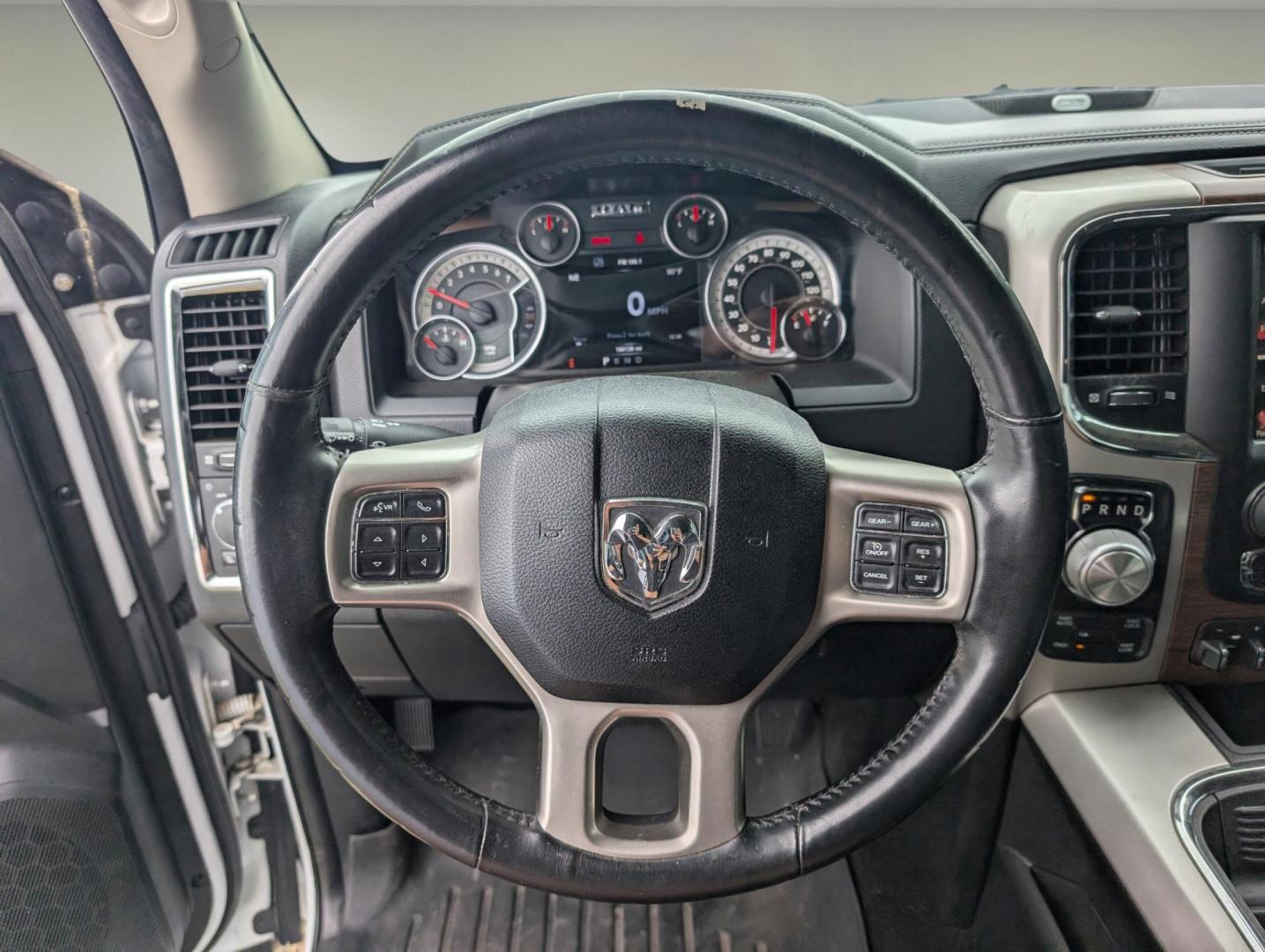 2017 /Black Ram 1500 Laramie (1C6RR7NT0HS) with an Regular Unleaded V-8 5.7 L/345 engine, 8-Speed Automatic w/OD transmission, located at 5115 14th Ave., Columbus, GA, 31904, (706) 323-0345, 32.511494, -84.971046 - 2017 Ram 1500 Laramie - Photo#15