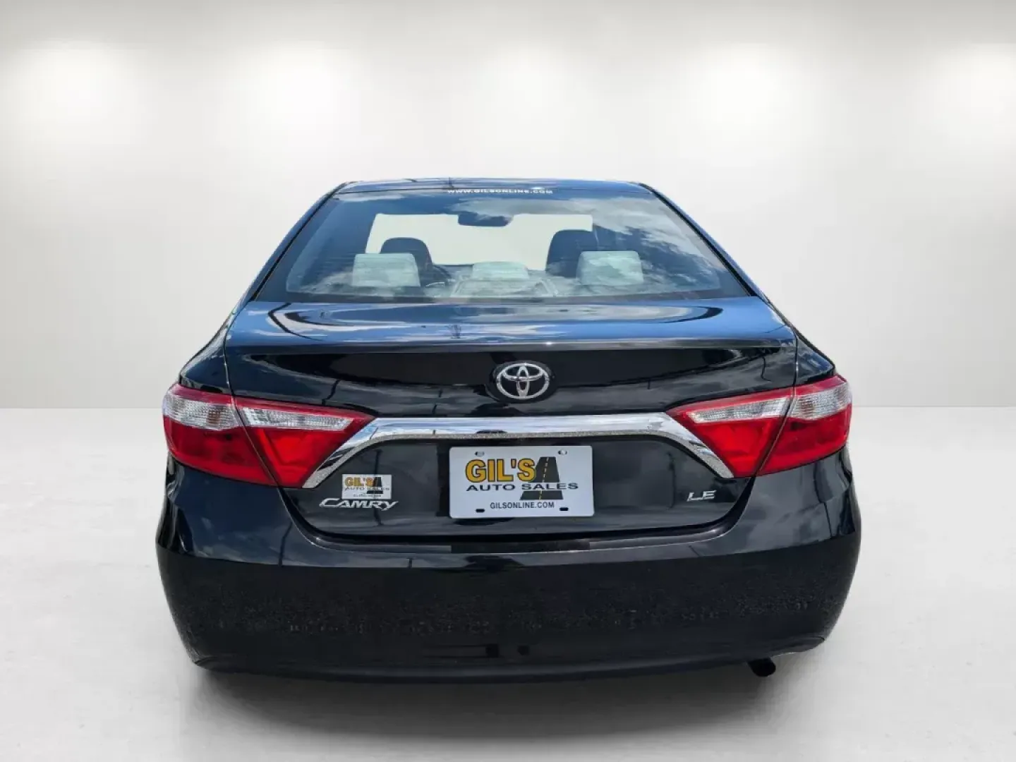 2017 Toyota Camry LE (4T1BF1FK4HU) with an Other engine, located at 5115 14th Ave., Columbus, GA, 31904, (706) 323-0345, 32.511494, -84.971046 - **Experience the Perfect Blend of Comfort and Reliability with the 2017 Toyota Camry LE!** <br /> <br /> Are you searching for a dependable sedan that's perfect for your daily commute, family outings, or weekend adventures? Look no further! The 2017 Toyota Camry LE, available at Gils Auto in Columbu - Photo#5