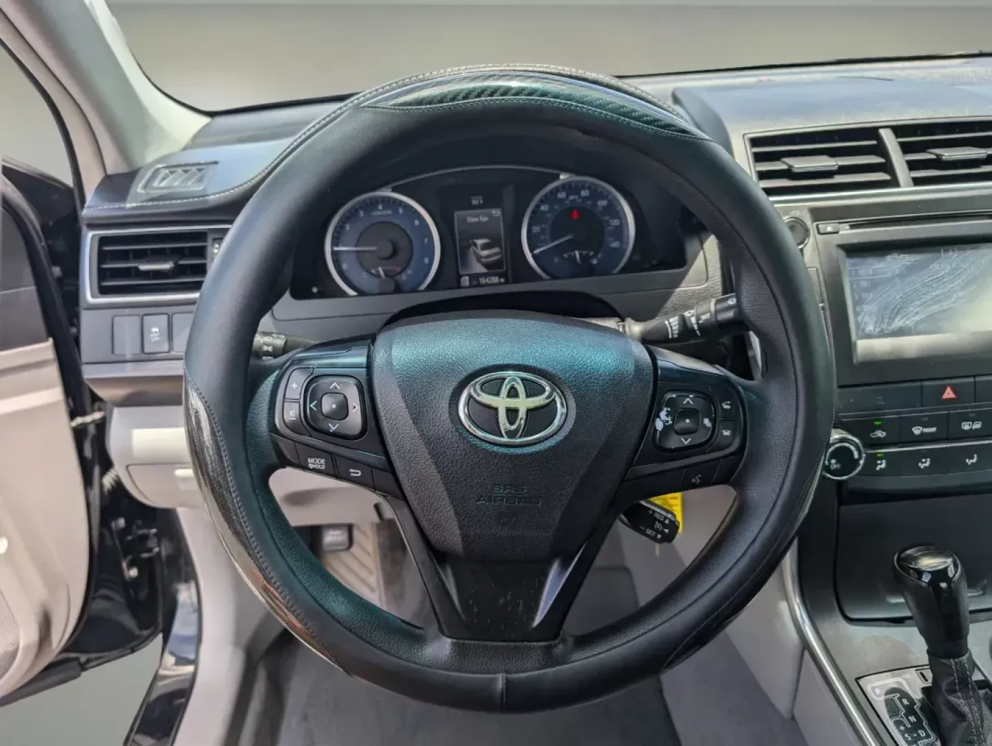 2017 Toyota Camry LE (4T1BF1FK4HU) with an Other engine, located at 5115 14th Ave., Columbus, GA, 31904, (706) 323-0345, 32.511494, -84.971046 - **Experience the Perfect Blend of Comfort and Reliability with the 2017 Toyota Camry LE!** <br /> <br /> Are you searching for a dependable sedan that's perfect for your daily commute, family outings, or weekend adventures? Look no further! The 2017 Toyota Camry LE, available at Gils Auto in Columbu - Photo#15