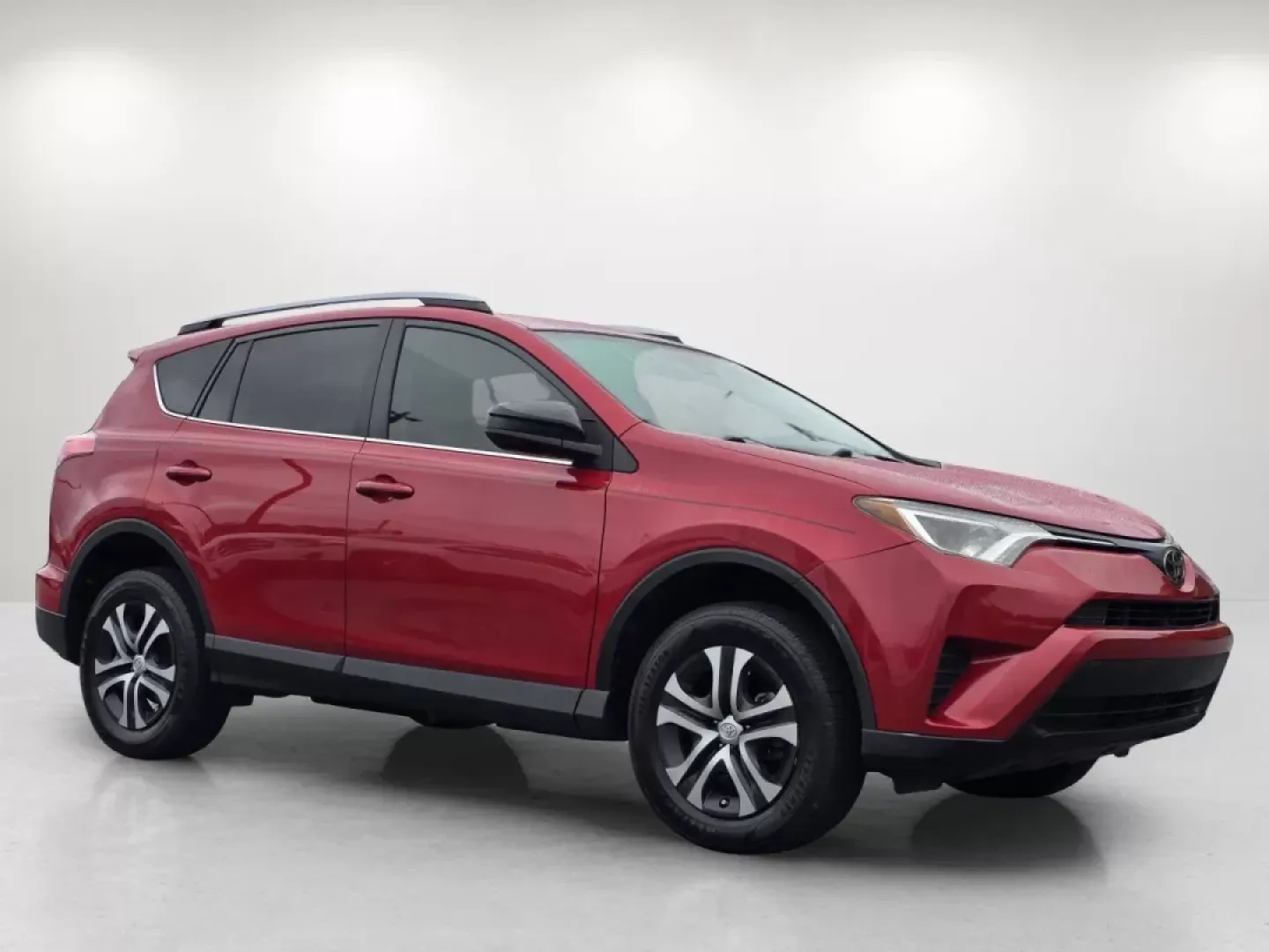 2017 Toyota RAV4 LE (2T3ZFREV7HW) with an Other engine, located at 5115 14th Ave., Columbus, GA, 31904, (706) 323-0345, 32.511494, -84.971046 - Are you ready to elevate your daily commute or embark on weekend adventures with the perfect SUV? Look no further than this stunning 2017 Toyota RAV4 LE, available now at Gils Auto in Phenix City, AL. Designed for both comfort and versatility, this dynamic vehicle is ideal for growing families, budg - Photo#2