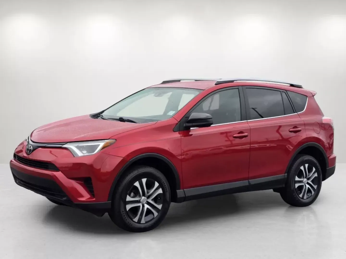 2017 Toyota RAV4 LE (2T3ZFREV7HW) with an Other engine, located at 5115 14th Ave., Columbus, GA, 31904, (706) 323-0345, 32.511494, -84.971046 - Are you ready to elevate your daily commute or embark on weekend adventures with the perfect SUV? Look no further than this stunning 2017 Toyota RAV4 LE, available now at Gils Auto in Phenix City, AL. Designed for both comfort and versatility, this dynamic vehicle is ideal for growing families, budg - Photo#7