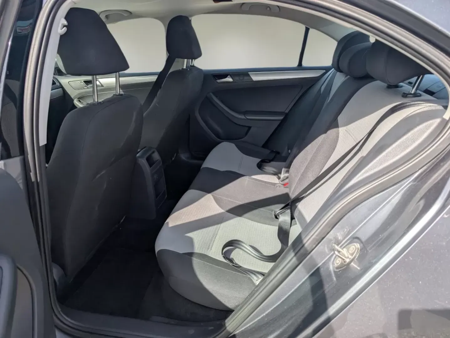 2017 Volkswagen Jetta 1.4T S (3VW2B7AJ7HM) with an Other engine, located at 521 Old Farm Lane Rd, Prattville, AL, 36066, (334) 325-1505, 32.482460, -86.416367 - **Discover Your Next Adventure with the 2017 Volkswagen Jetta at Gils Auto - Phenix City!**<br /> <br /> Are you in the market for a reliable sedan that fits seamlessly into your active lifestyle? Look no further than this stunning 2017 Volkswagen Jetta, perfect for everything from daily commutes to - Photo#8