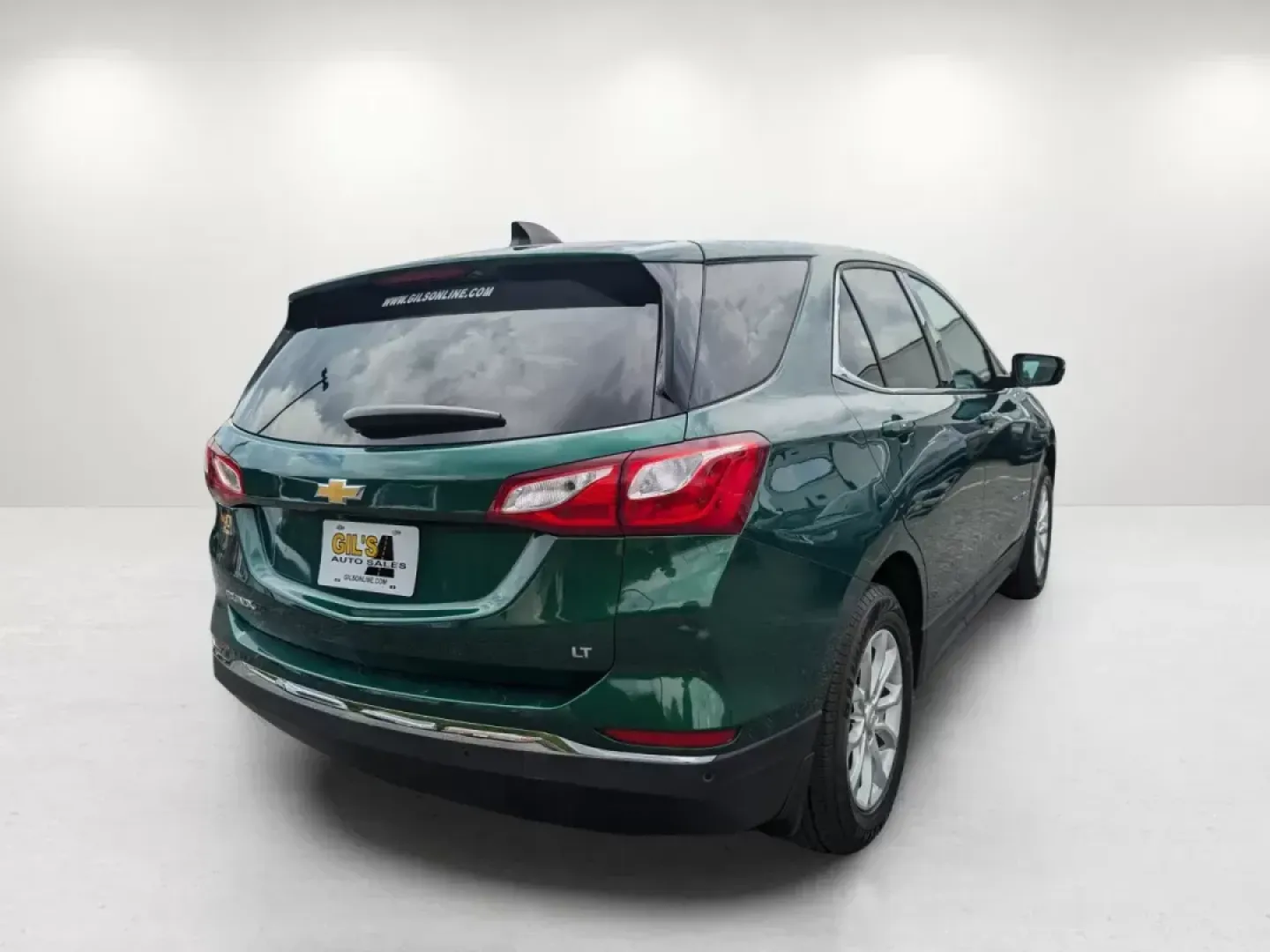 2018 /Jet Black Chevrolet Equinox LT (2GNAXJEV0J6) with an Turbocharged Gas I4 1.5L/ engine, 6-Speed Automatic transmission, located at 5115 14th Ave., Columbus, GA, 31904, (706) 323-0345, 32.511494, -84.971046 - 2018 Chevrolet Equinox LT - Photo#4