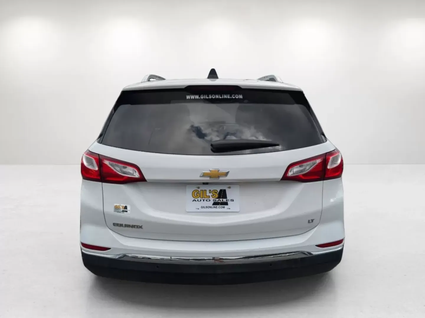 2018 /Jet Black Chevrolet Equinox LT (2GNAXJEV7J6) with an Other engine, located at 804 22nd Ave, Phenix City, AL, 36870, (334) 297-1860, 32.484749, -85.024475 - **Discover Your Next Adventure with the 2018 Chevrolet Equinox LT at Gils Auto in Phenix City!**<br /> <br /> Are you ready to elevate your family outings, daily commutes, or weekend adventures? The 2018 Chevrolet Equinox LT is the perfect companion for those who appreciate comfort, safety, and mode - Photo#5