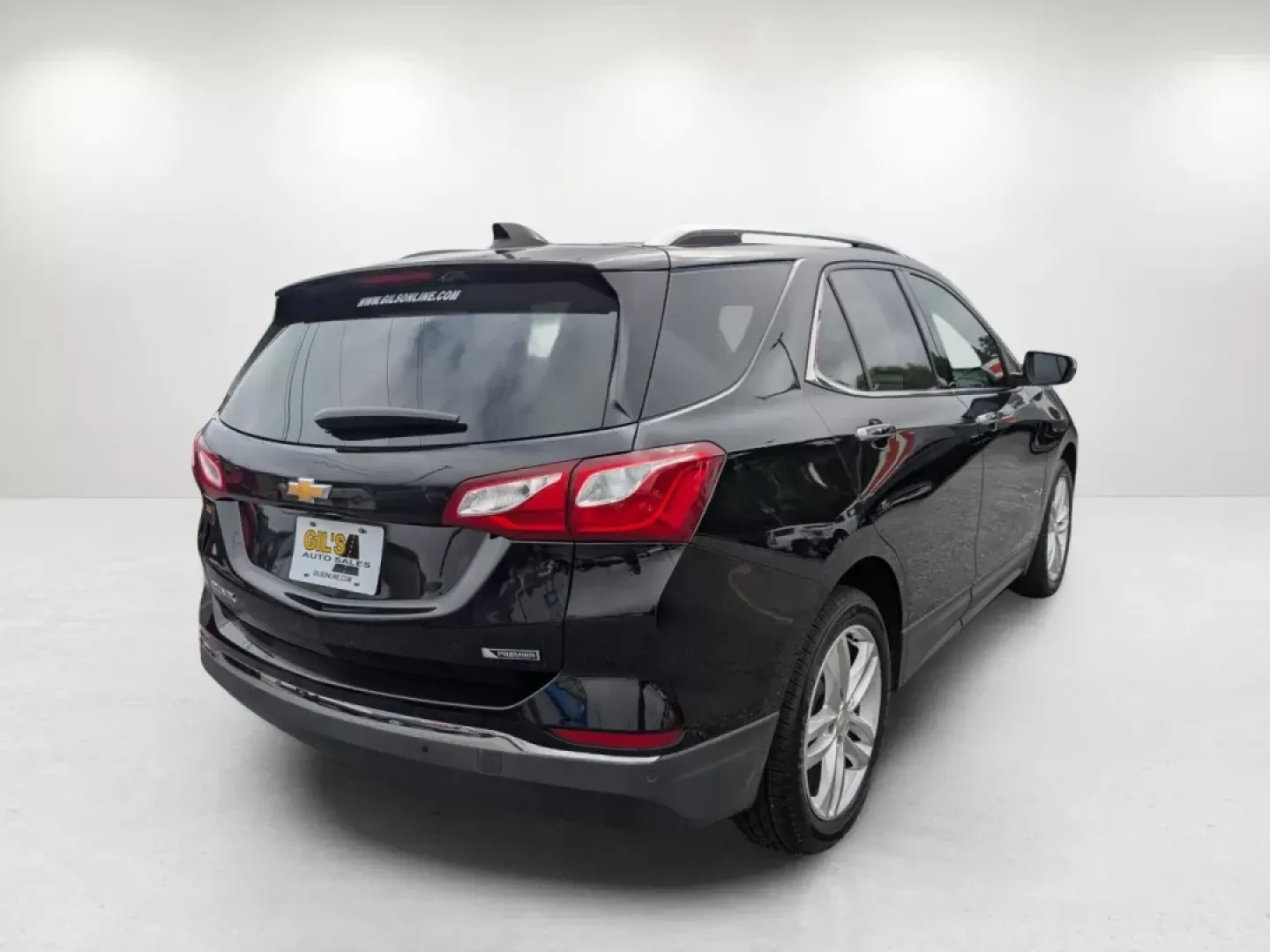 2018 /Jet Black Chevrolet Equinox Premier (3GNAXMEV3JL) with an Other engine, located at 5115 14th Ave., Columbus, GA, 31904, (706) 323-0345, 32.511494, -84.971046 - **Adventure Awaits with the 2018 Chevrolet Equinox Premier - Your Perfect SUV for Any Journey!**<br /> <br /> Are you in search of a versatile vehicle that seamlessly blends style, comfort, and technology? Look no further than this stunning 2018 Chevrolet Equinox Premier, available now at Gils Auto - Photo#4
