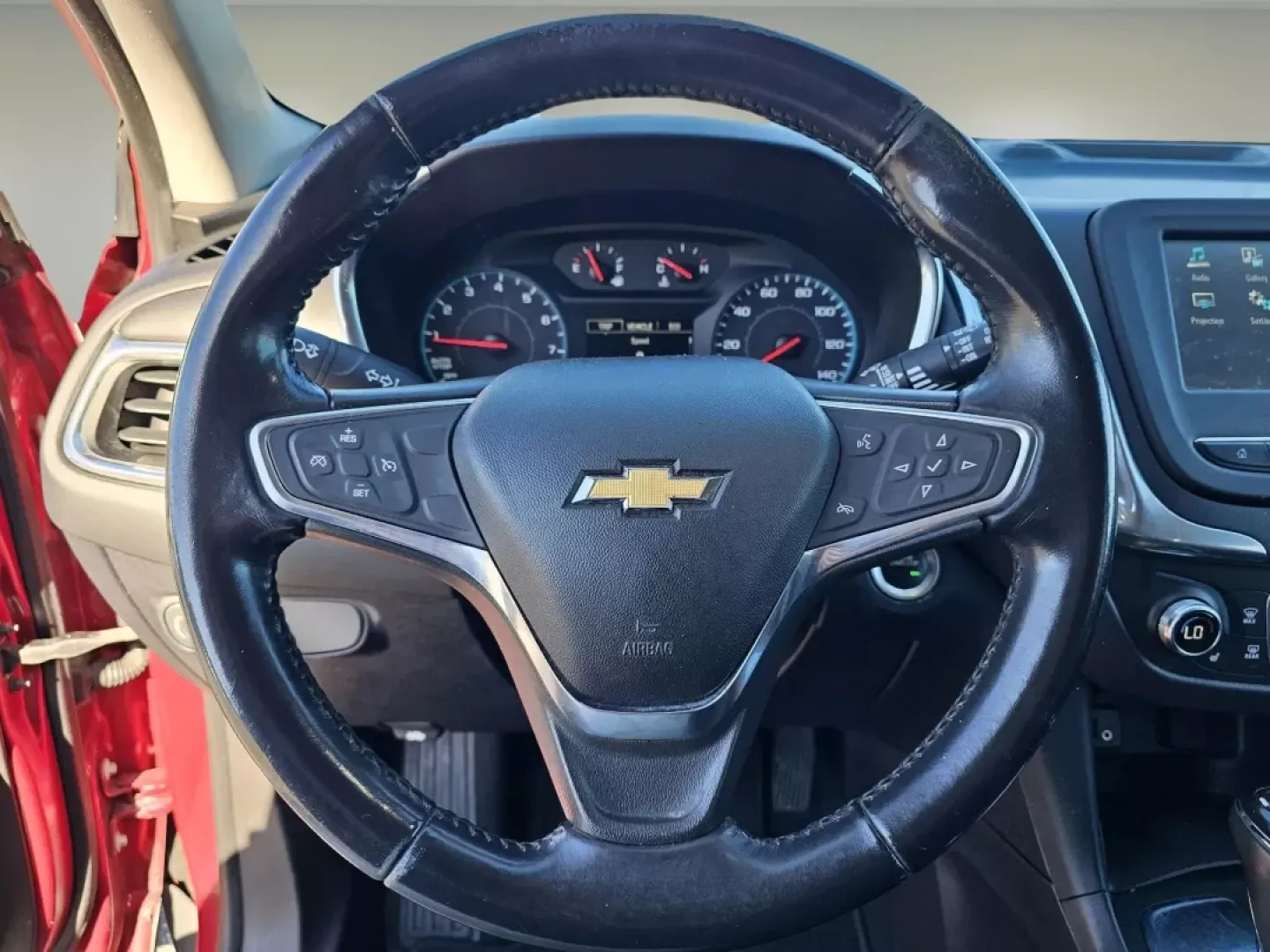 2018 /Jet Black Chevrolet Equinox LT (3GNAXJEV8JS) with an Other engine, located at 521 Old Farm Lane Rd, Prattville, AL, 36066, (334) 325-1505, 32.482460, -86.416367 - **Discover Your Next Adventure with the 2018 Chevrolet Equinox LT at Gils Auto in Phenix City, AL!**<br /> <br /> Are you searching for the perfect vehicle to accommodate your growing family or to enhance your daily commute? Look no further than the 2018 Chevrolet Equinox LT, available now at Gils A - Photo#10